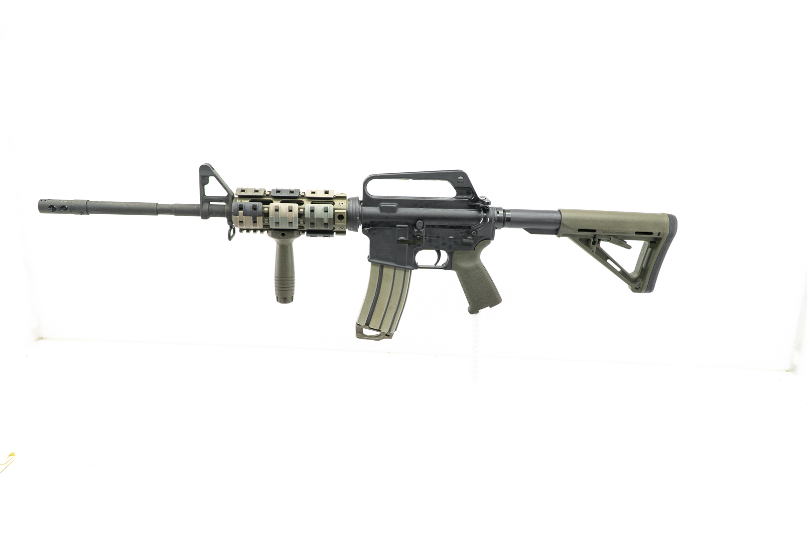 Archived Gun Listing: Bushmaster XM15E2S Rifle | GunSpot