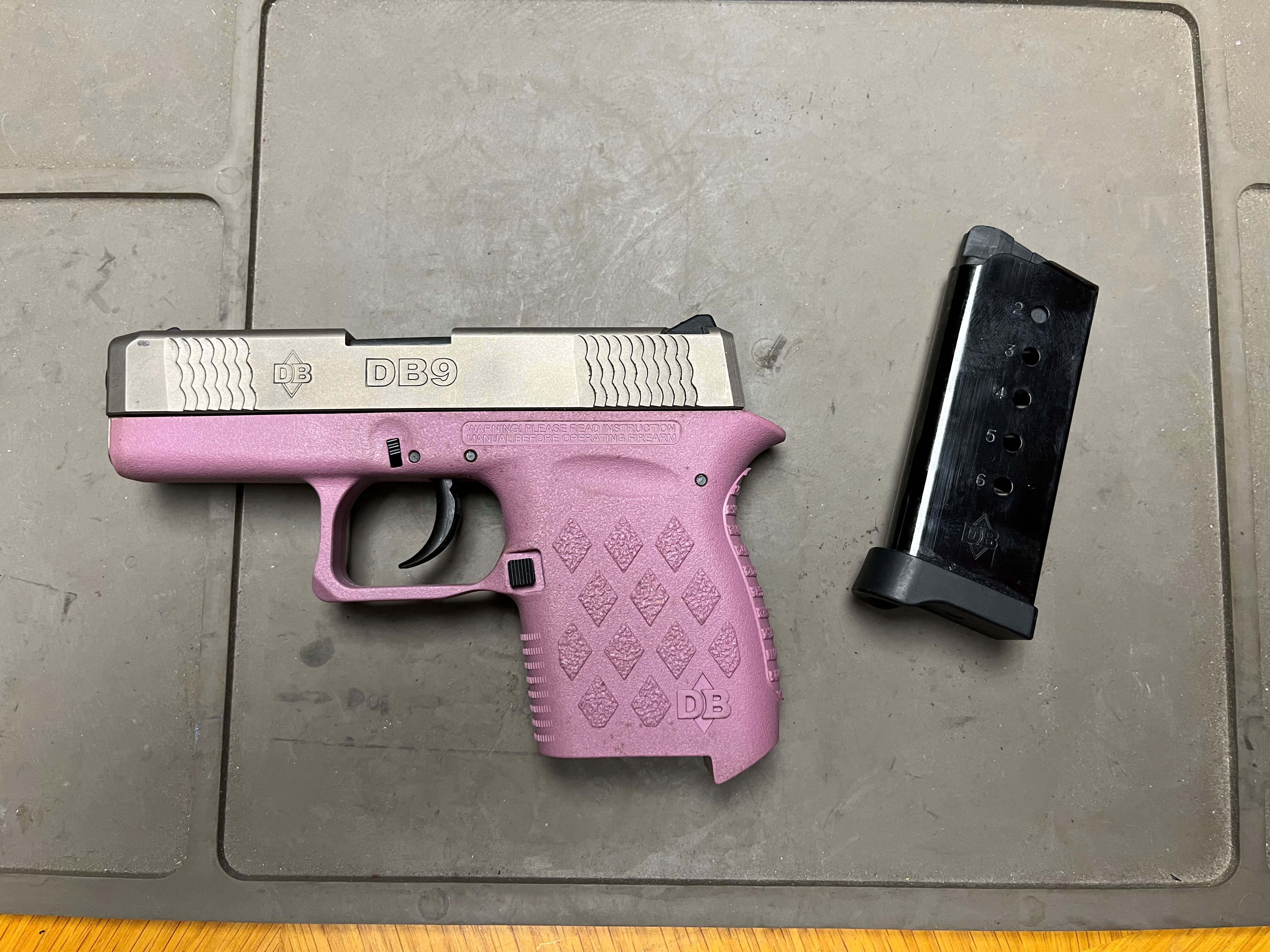 DIAMONDBACK DB9 9MM PISTOL (PINK/STAINLESS)