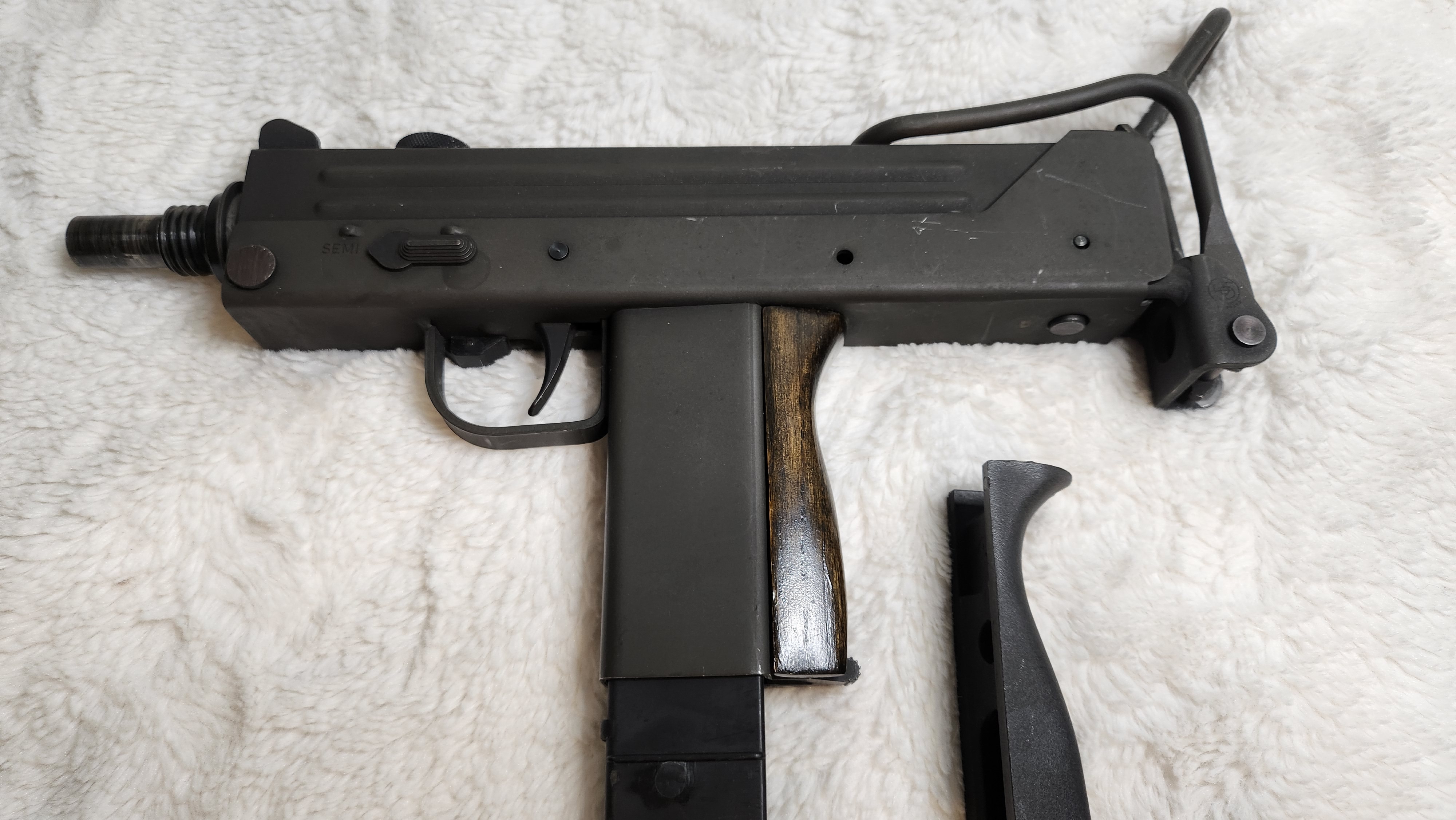 M11 Machine Gun with Exrtras!!