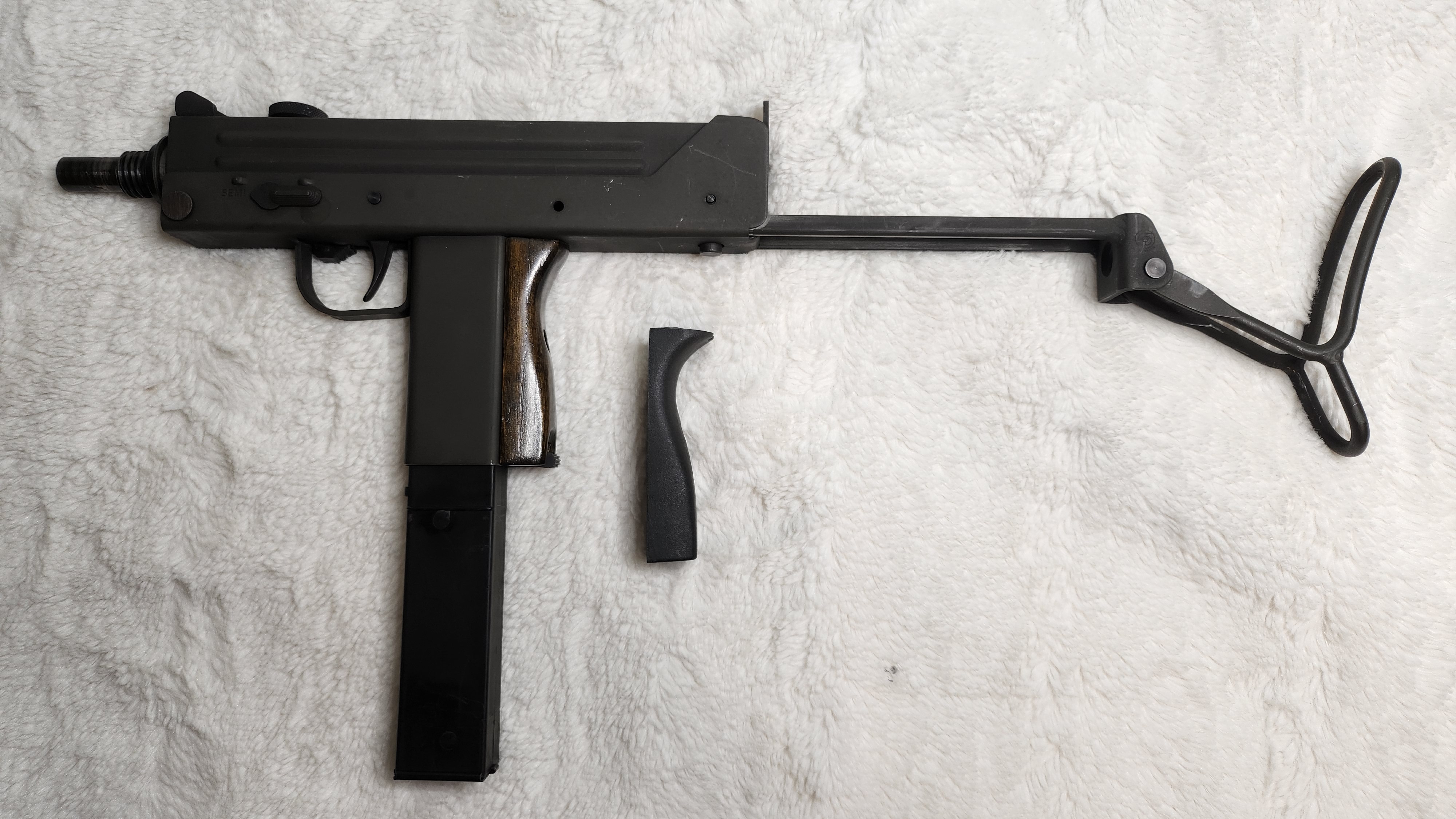M11 Machine Gun with Exrtras!!