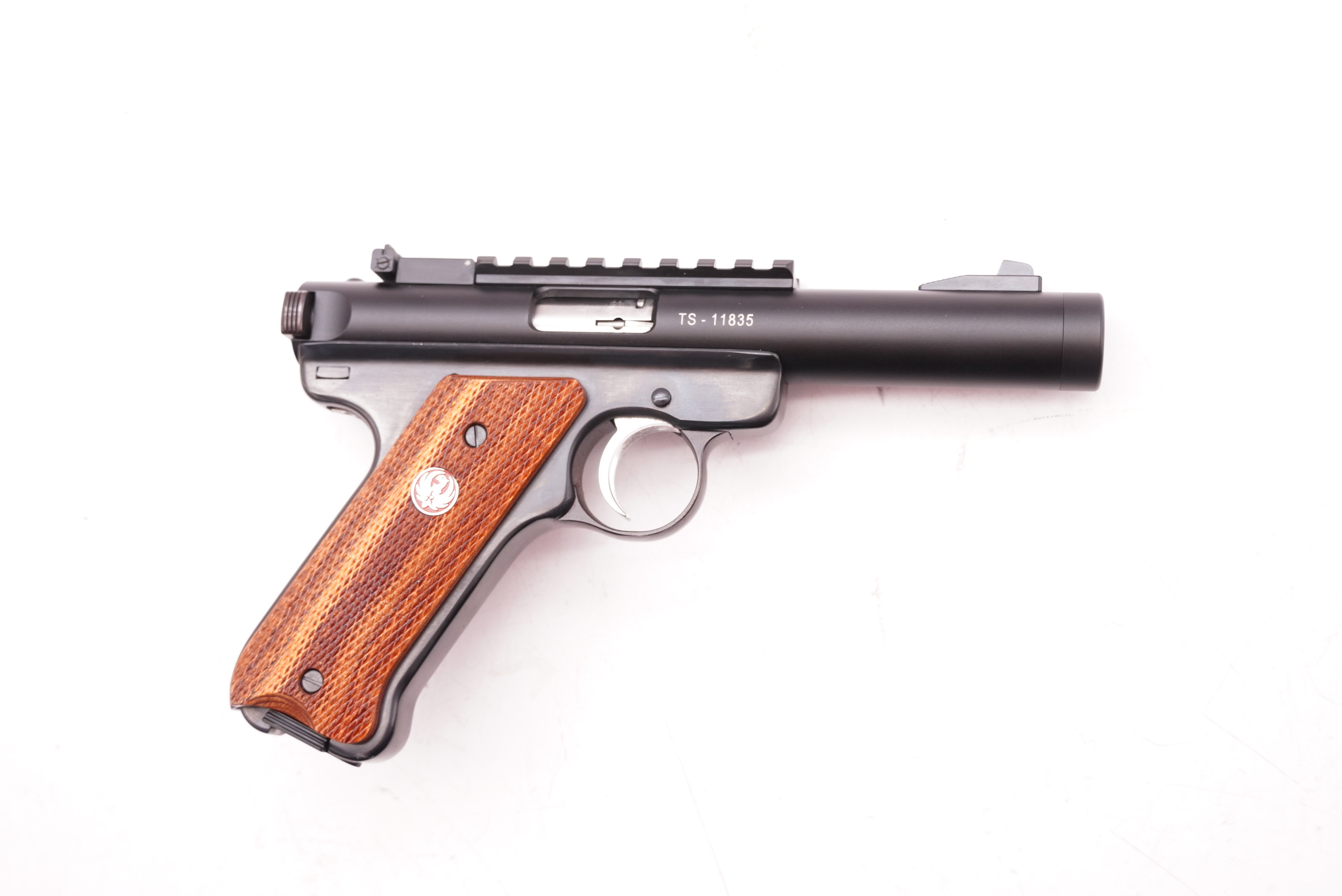 Ruger Mark II Pac-Lite Threaded Barrel .22lr Auction | GunSpot