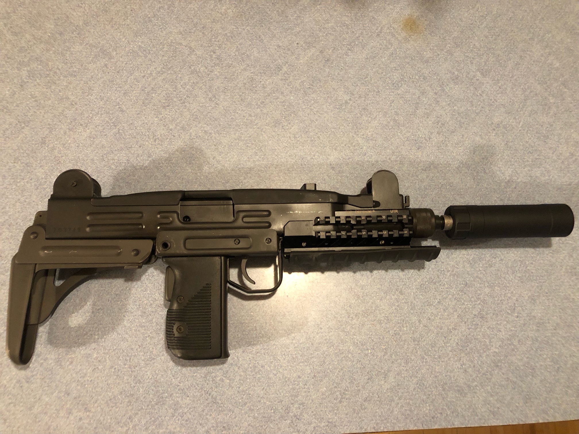 Group/Vector Transferable UZI w/Suppressor