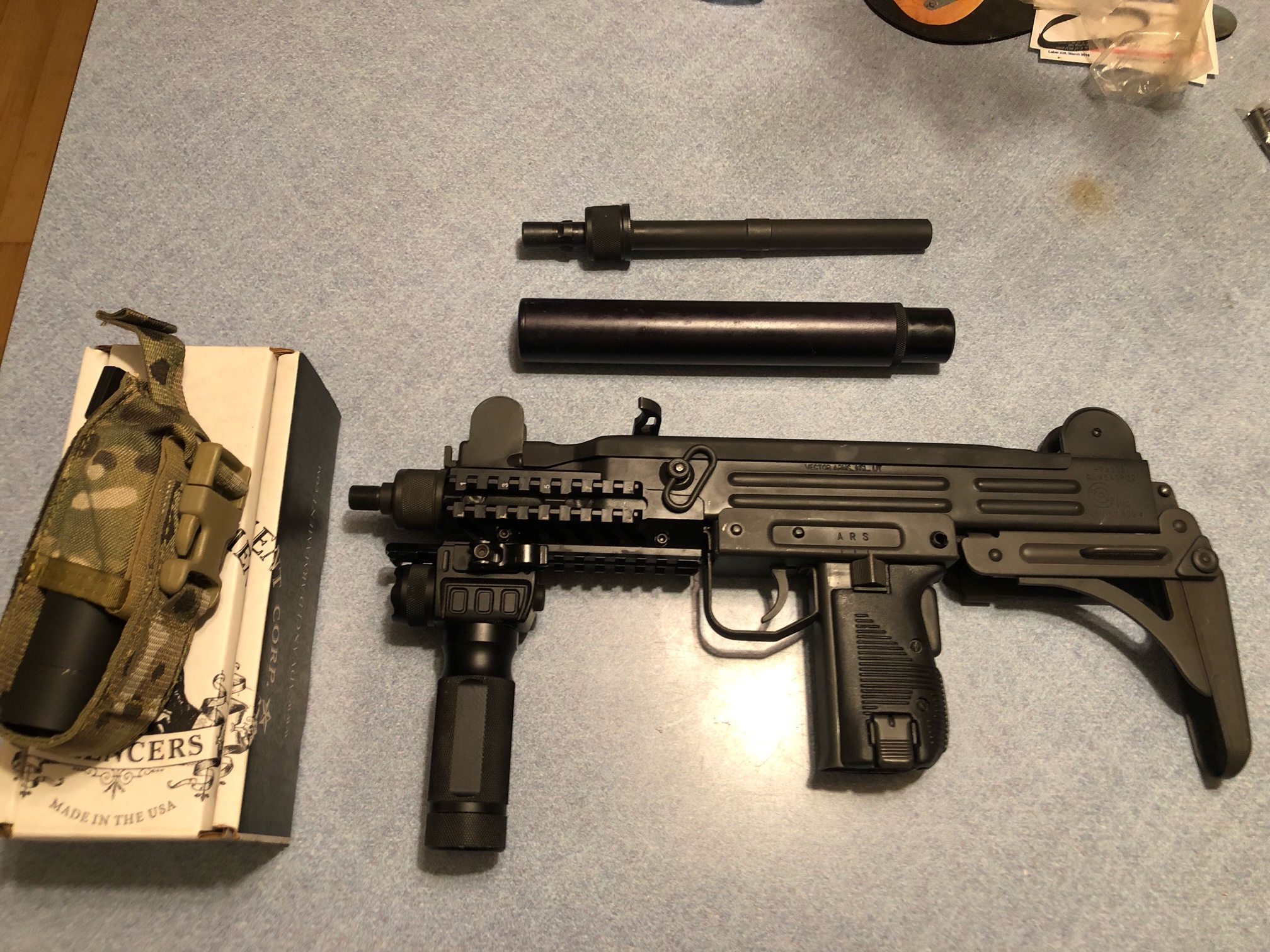 Group/Vector Transferable UZI w/Suppressor