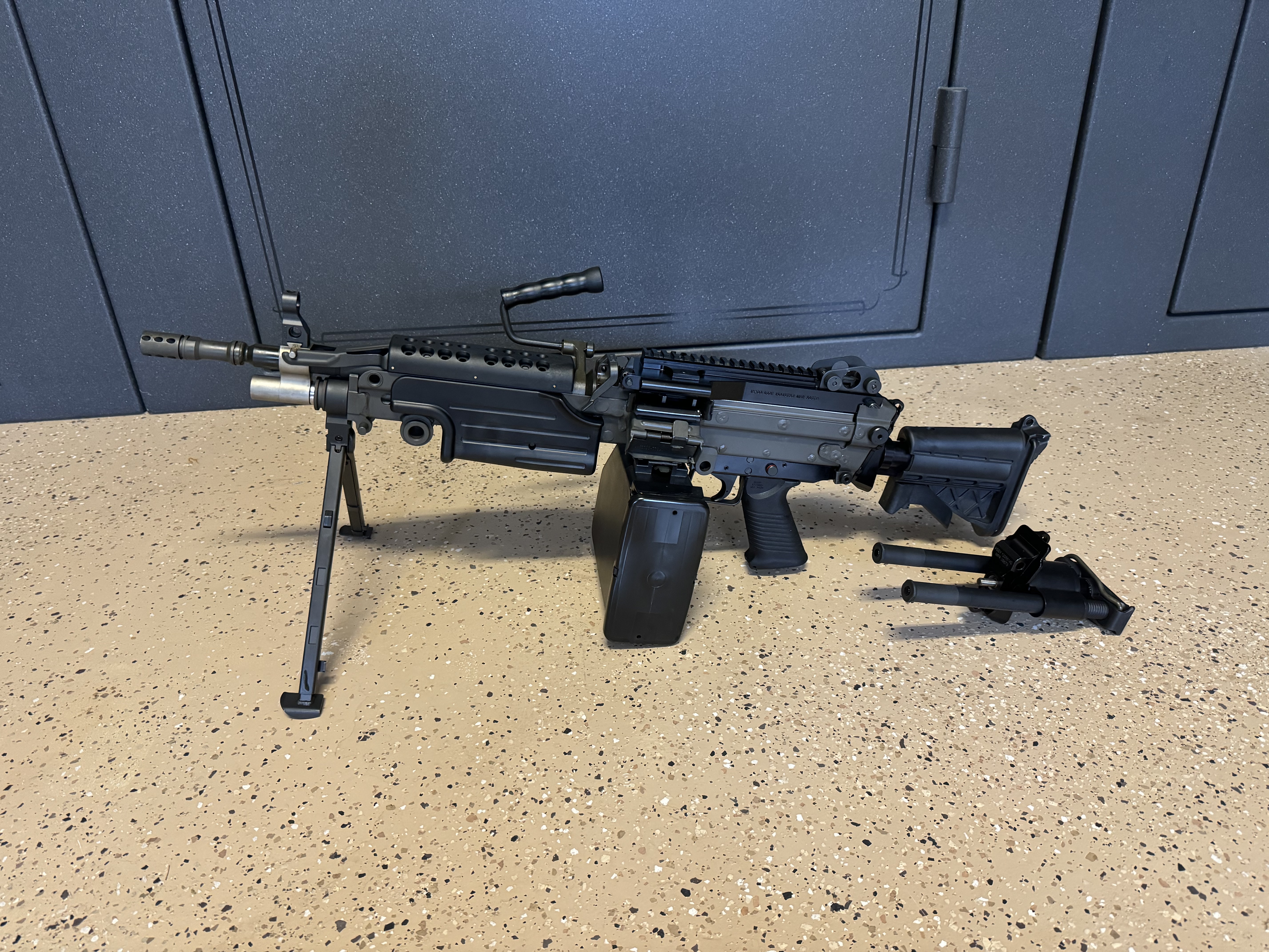 M249 SAW para