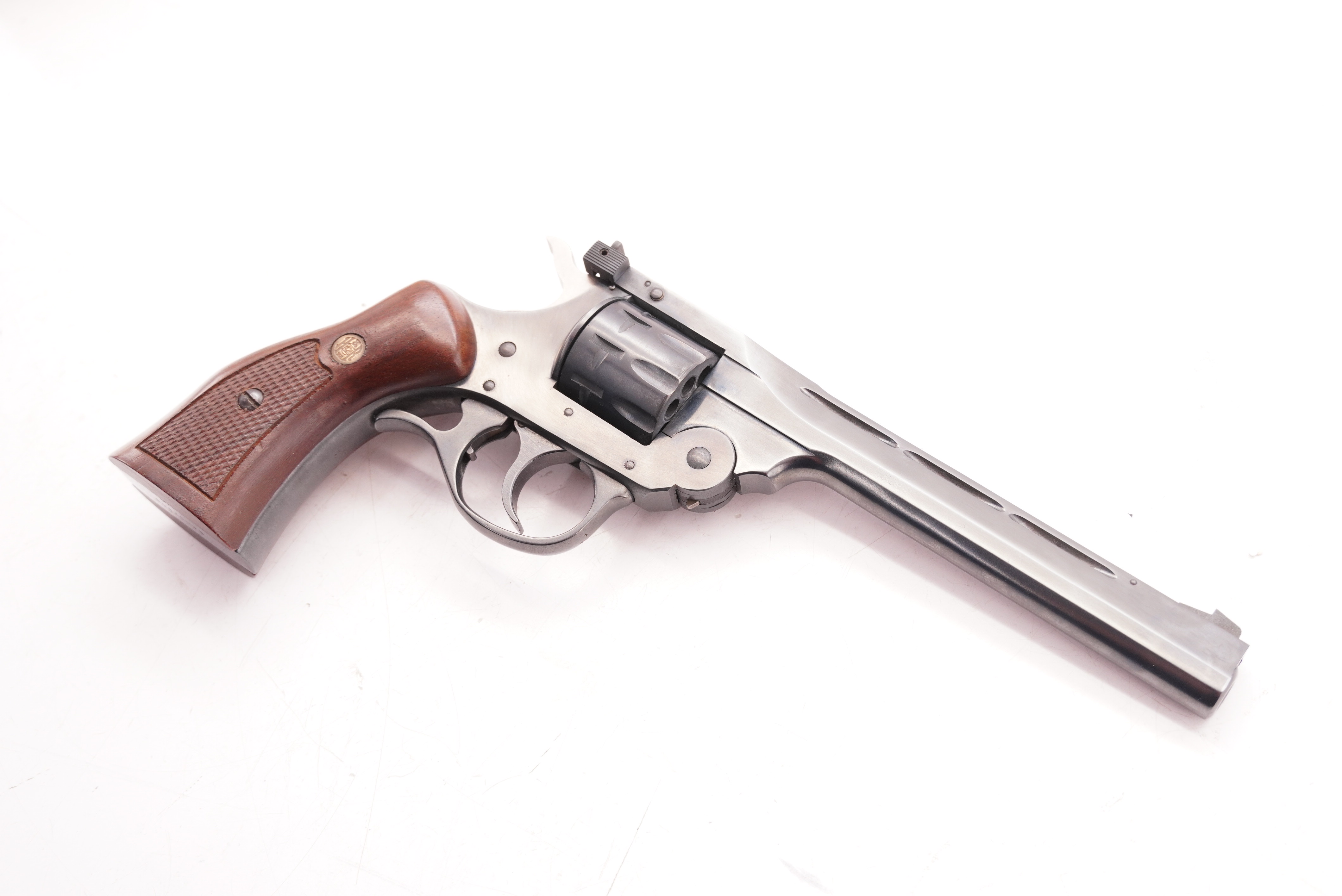 Archived Gun Listing: H&R Sportsman Model 999 .22 Bulged barrel | GunSpot