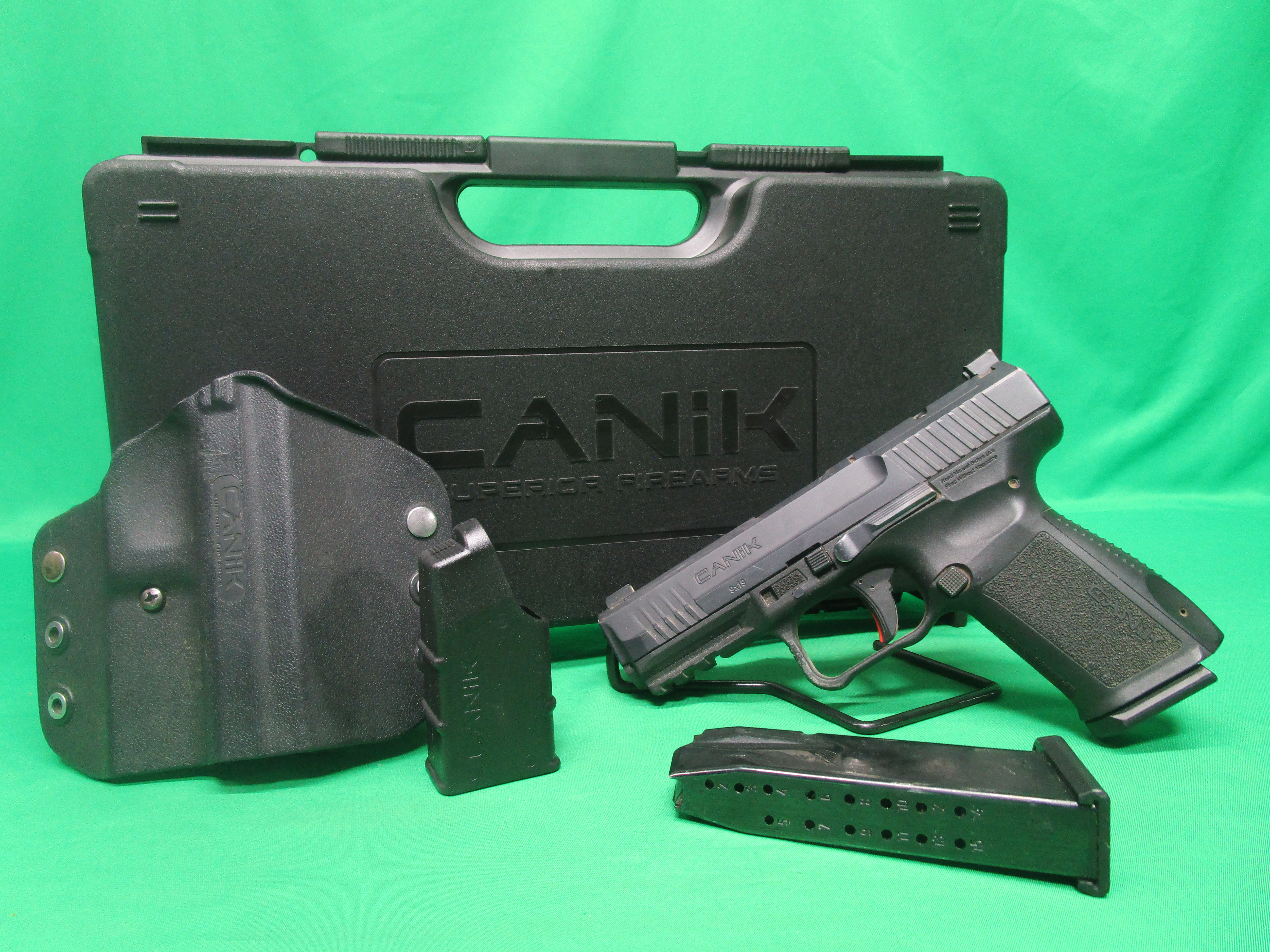 USED CANIK METE SF 9MM 4" W/ CASE, HOLSTER, & 2 MAGS 22BU30001