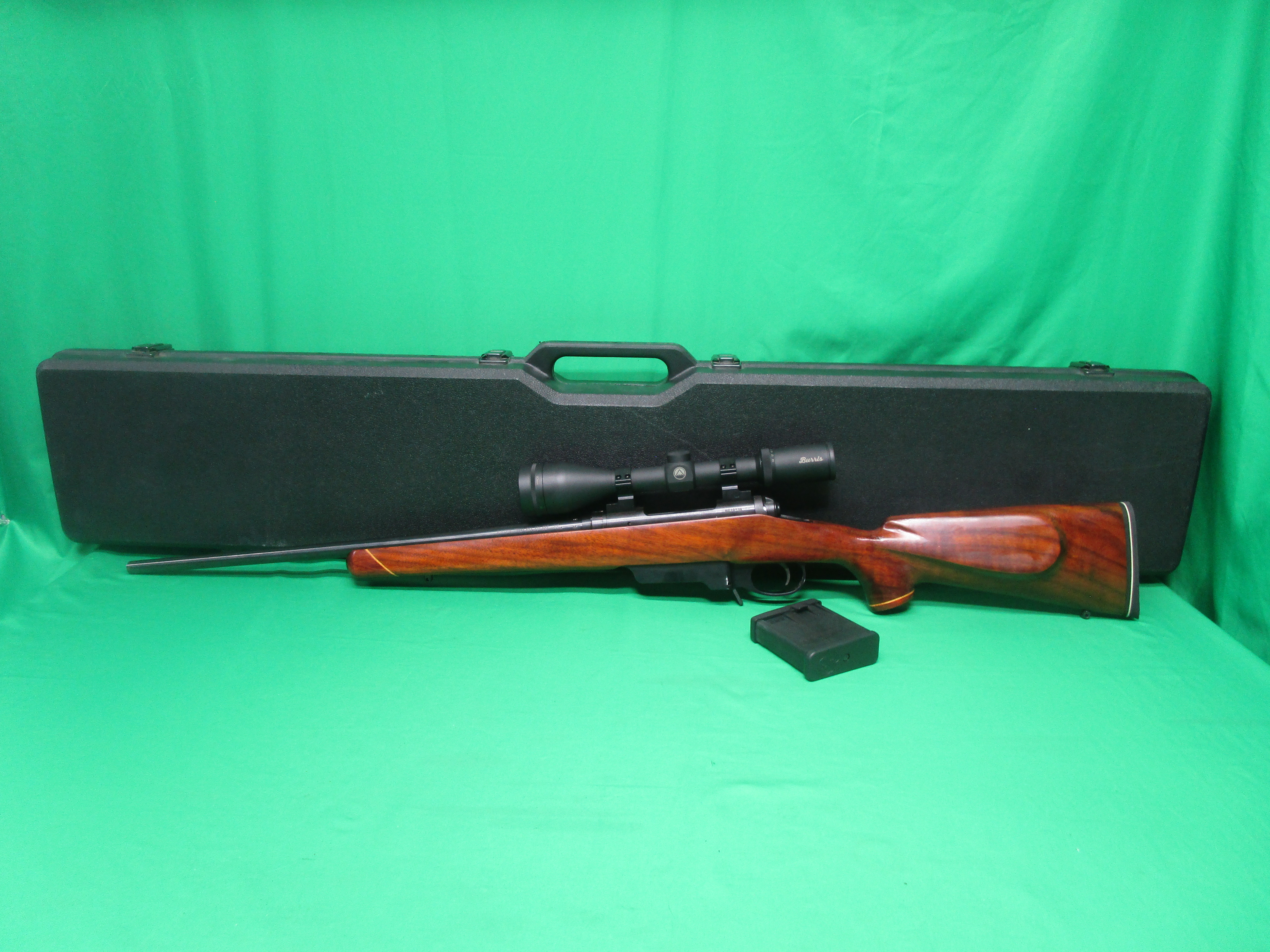 USED STEVENS MODEL 200 223REM 22" W/ CASE, BURRIS SCOPE, & 1 MAG H019518