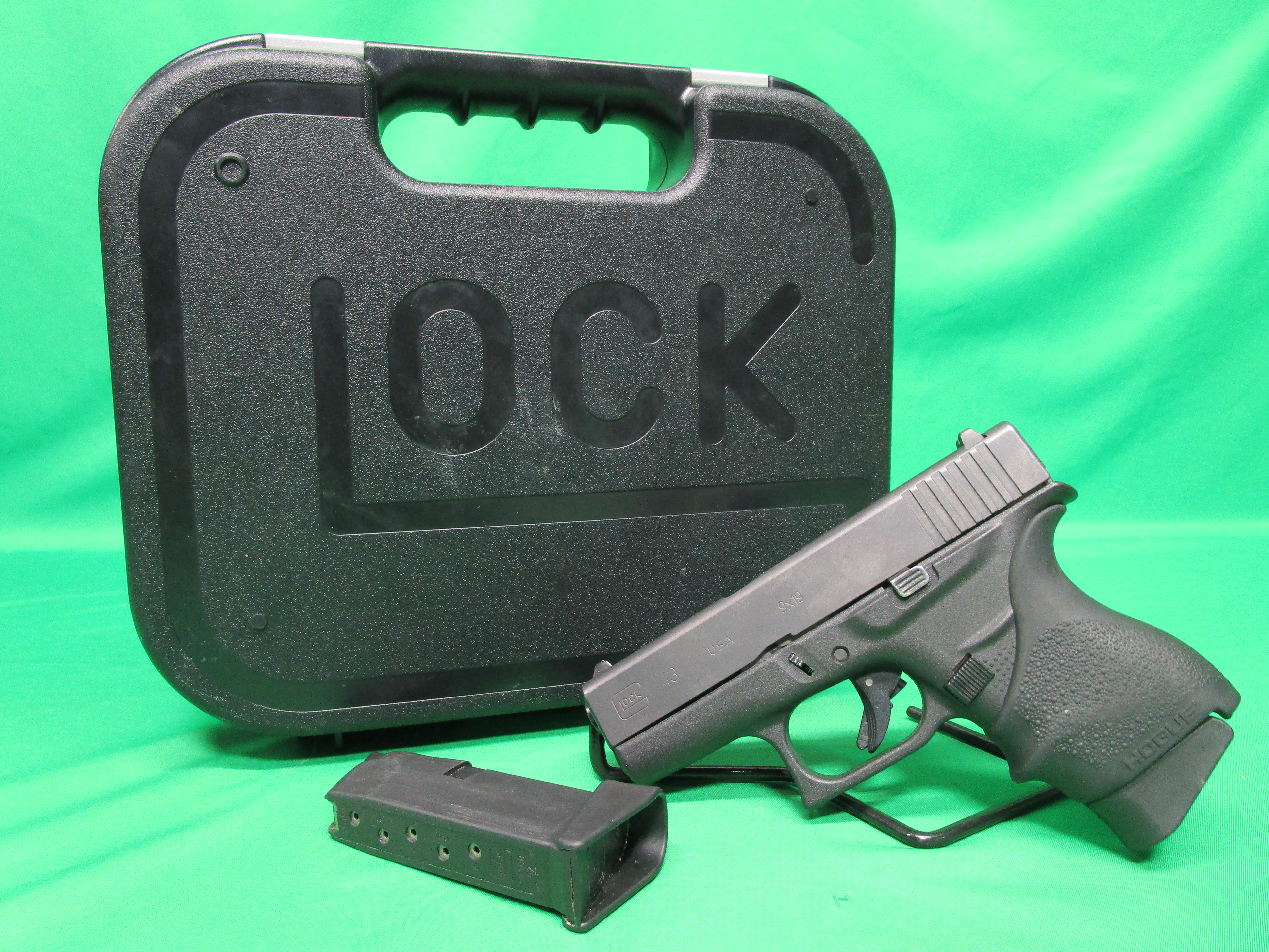 USED GLOCK UI4350201 43 9MM 3" W/ CASE & 2 MAGS AGSV102