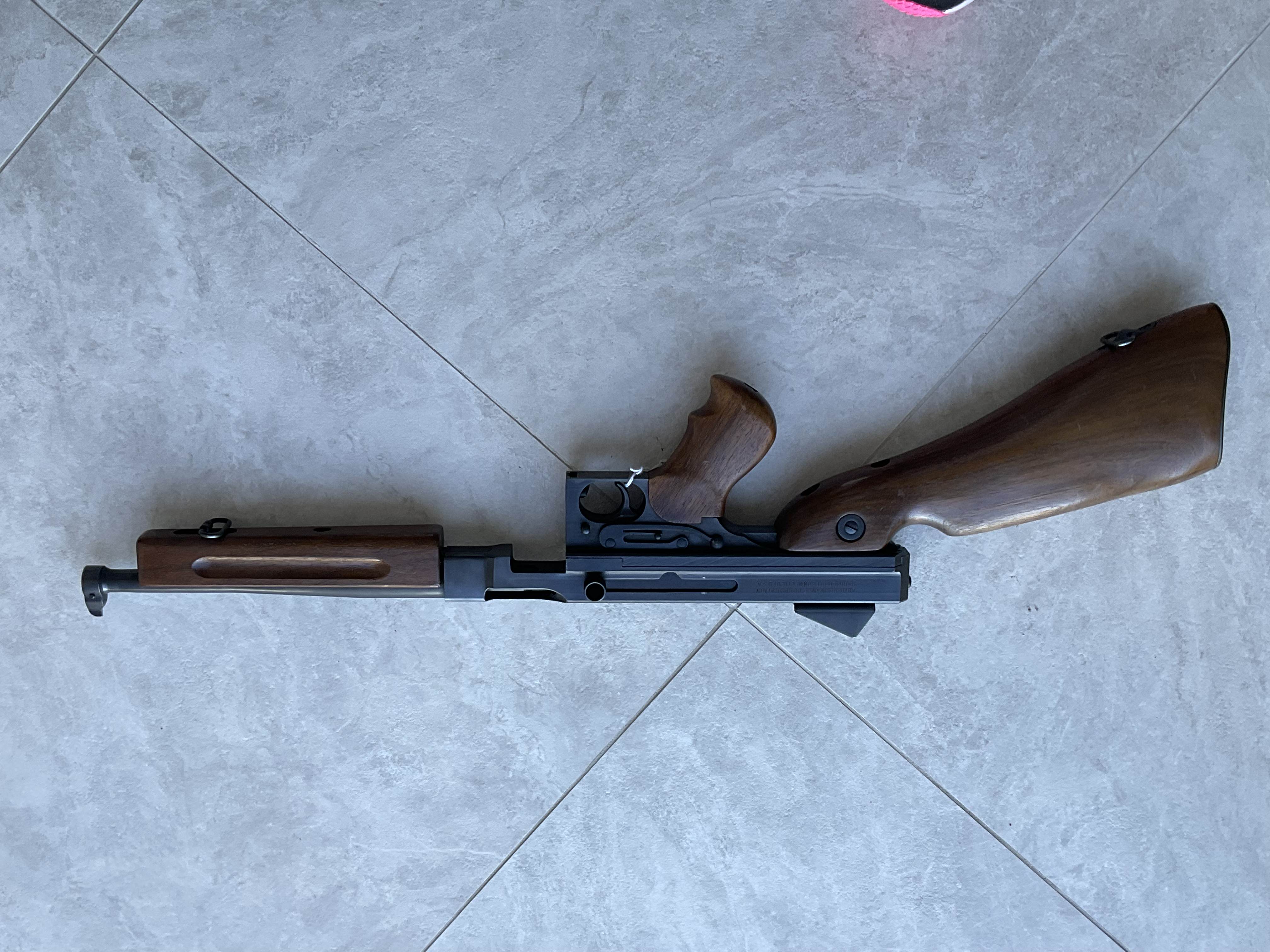 Thompson M1 Machine Gun