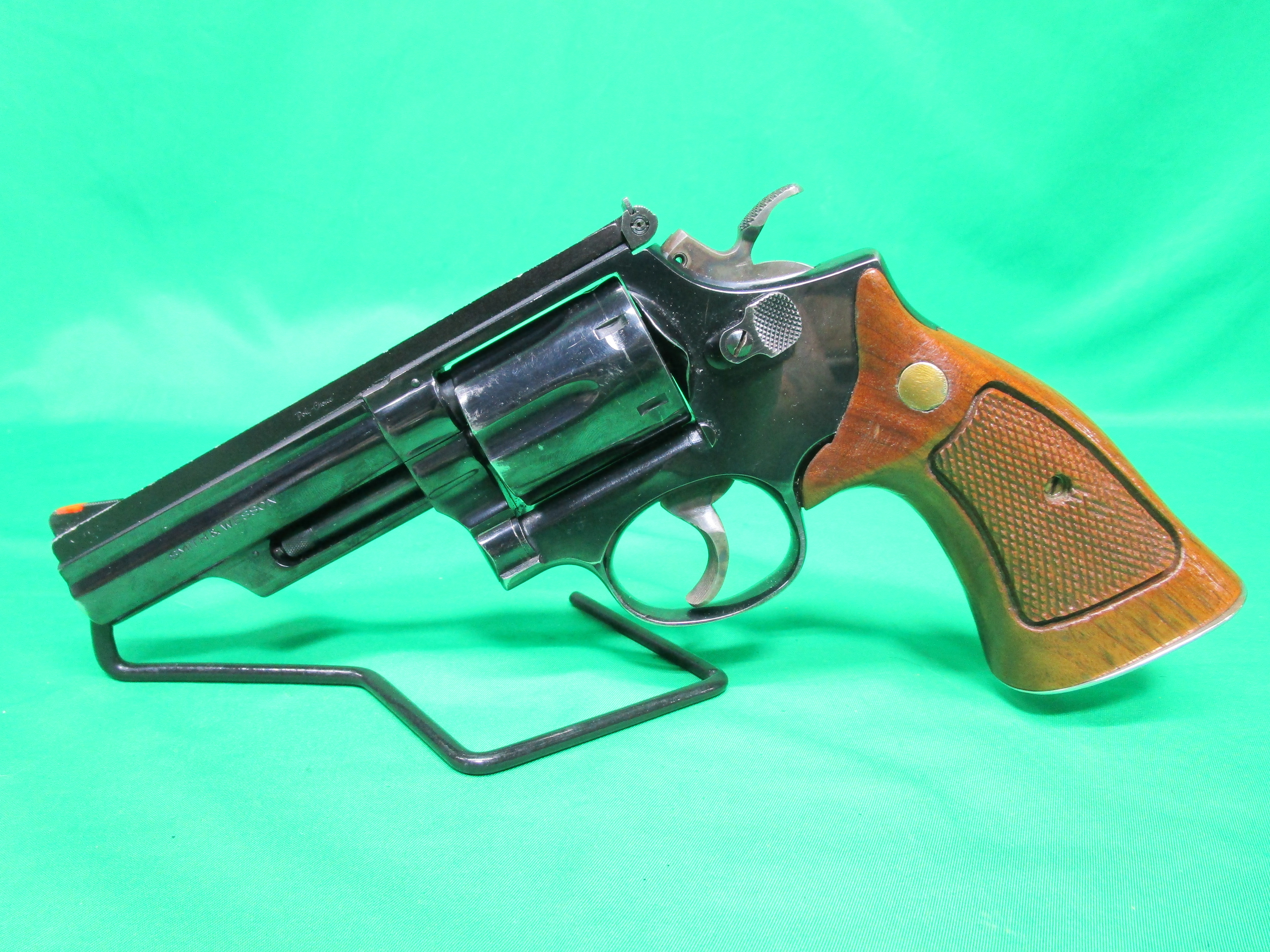 USED SMITH & WESSON 19-3 357MAG 4" POLY CHOKE W/ CUSTOM GRIPS 4K97155