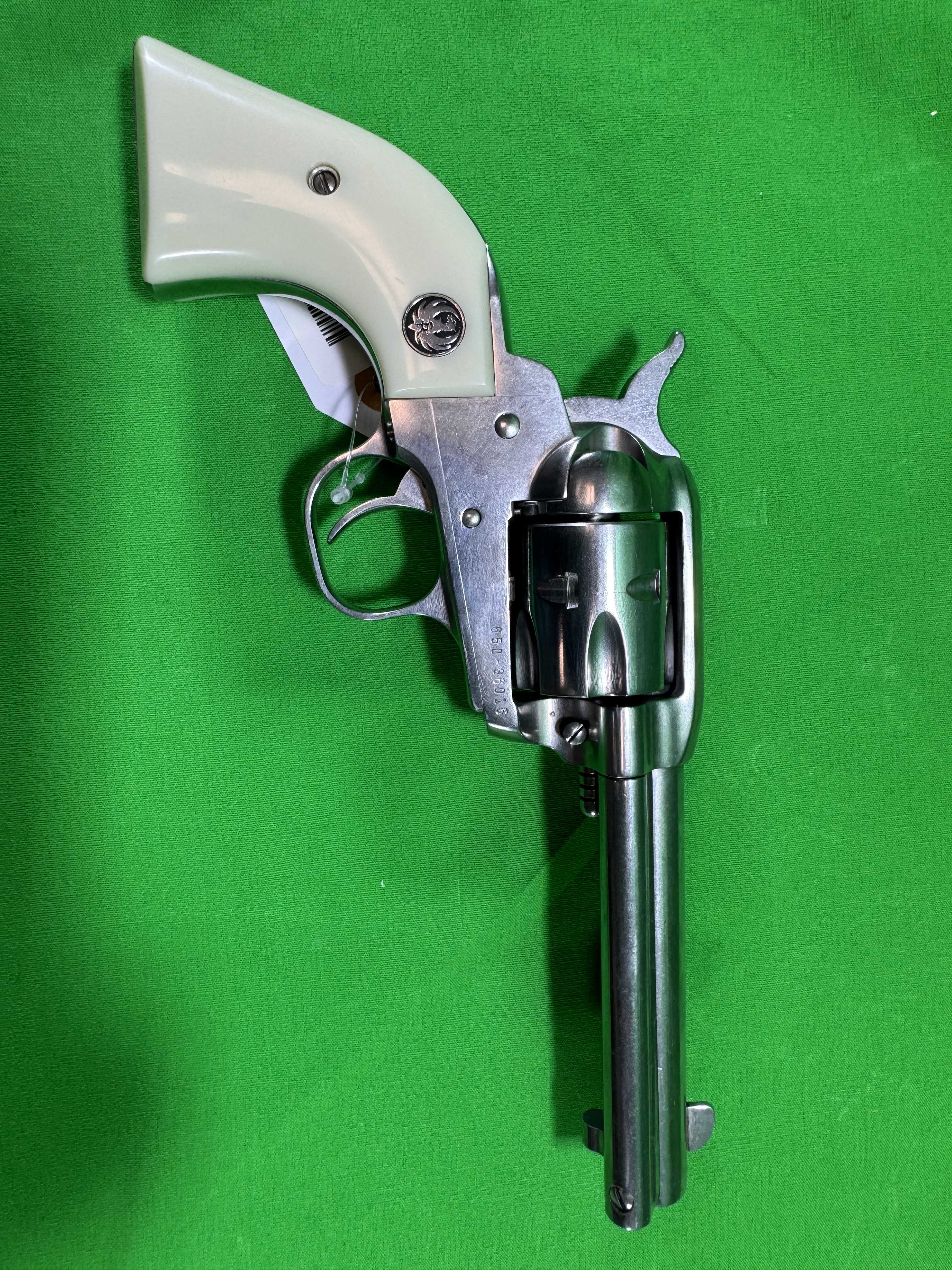 **Pistol Pair** Ruger - Single Six .32 Caliber
