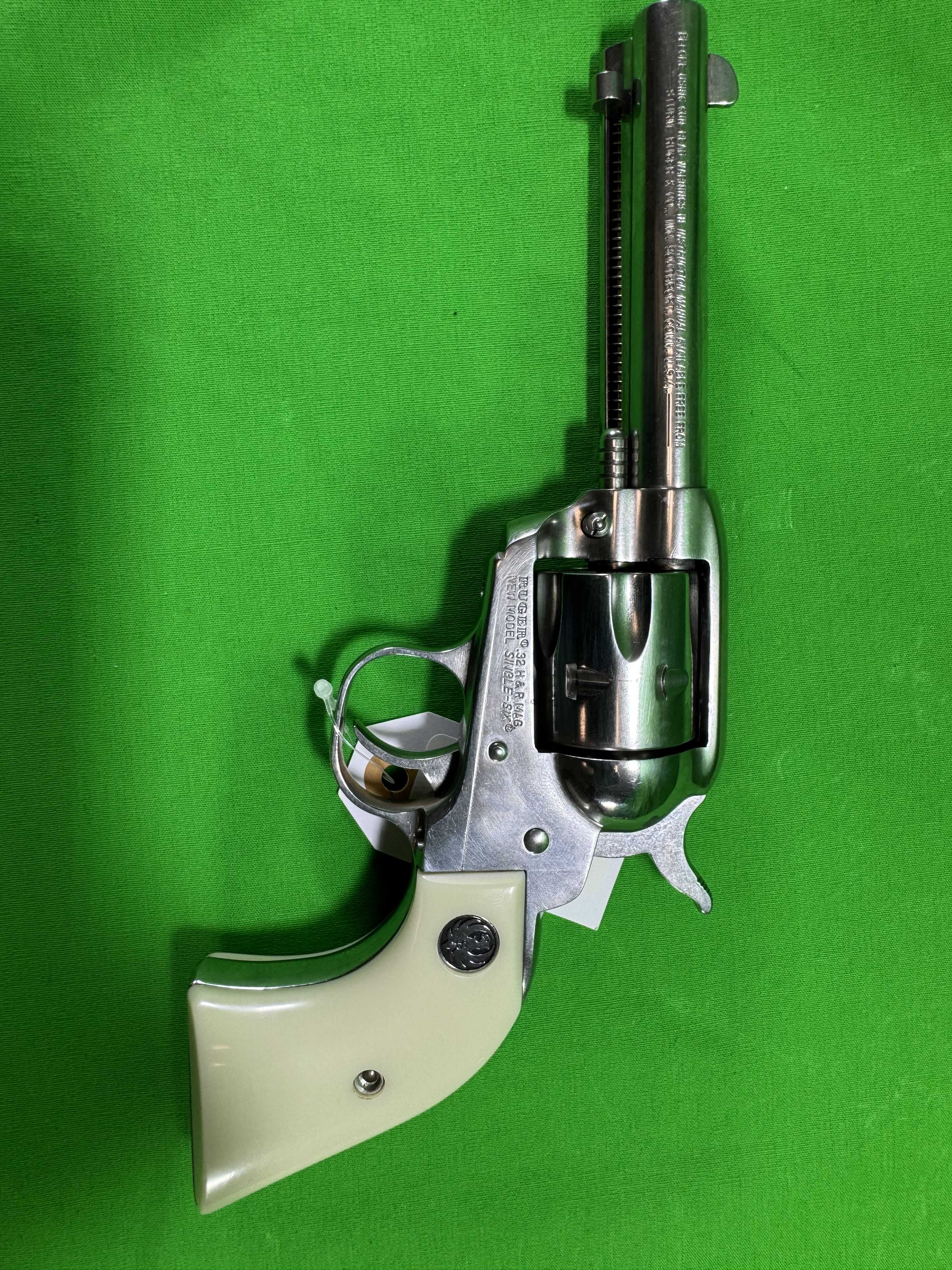 **Pistol Pair** Ruger - Single Six .32 Caliber