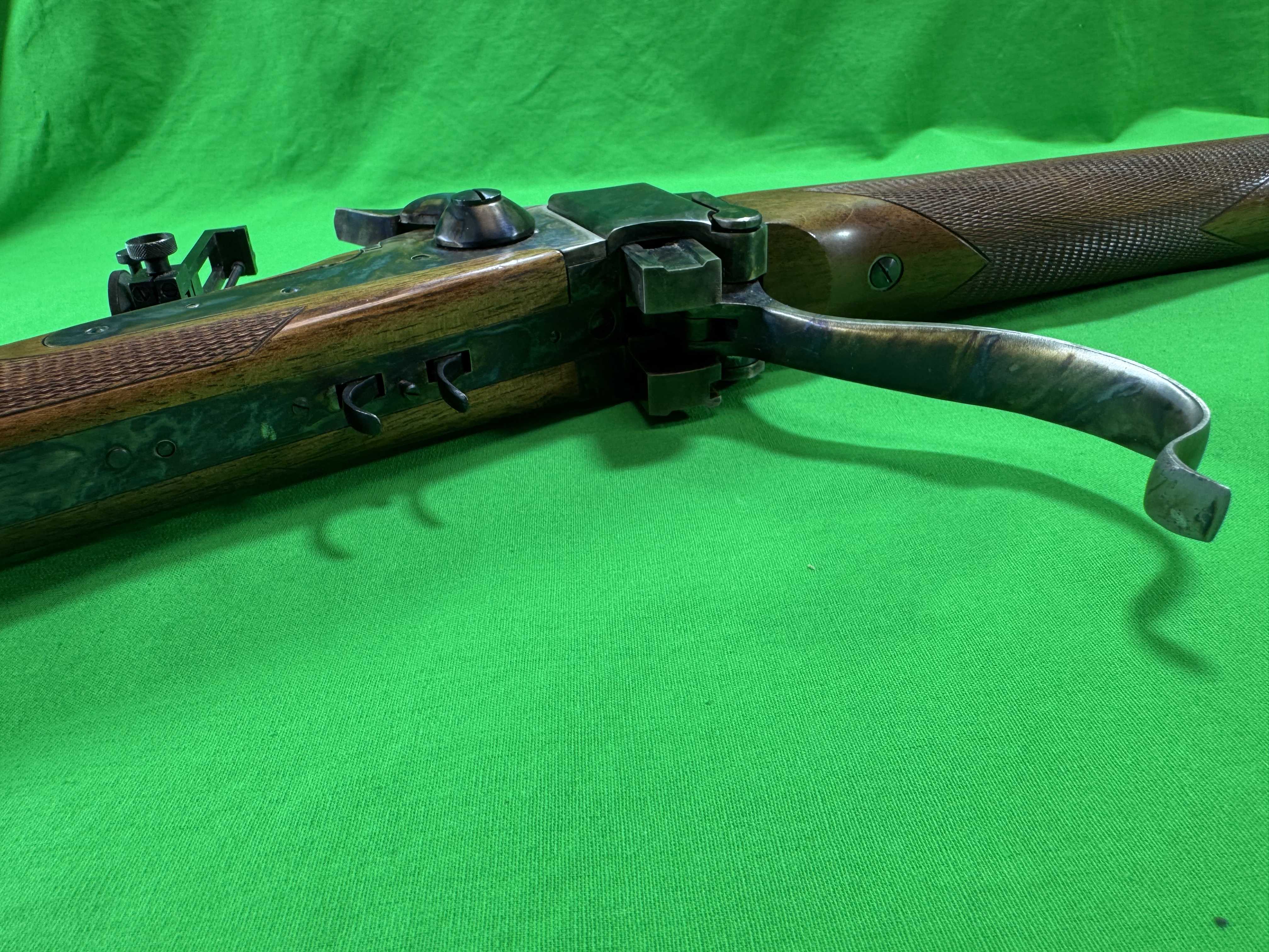 Pedersoli - 1874 Sharps Sporting, Extra Deluxe 32" .45-70 "Buffalo Hunter"