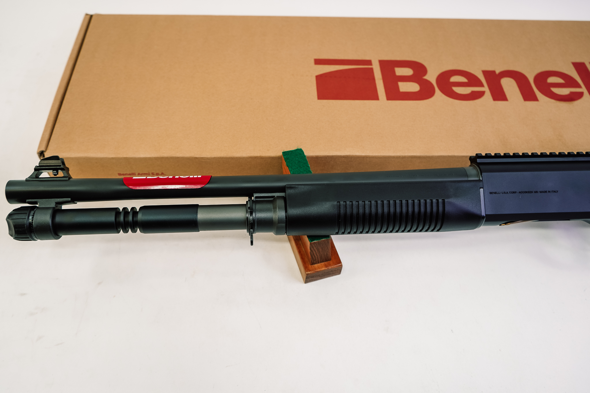 BENELLI M4 TACTICAL 12 GAUGE SHOTGUN 18.5" BLACK - 11703