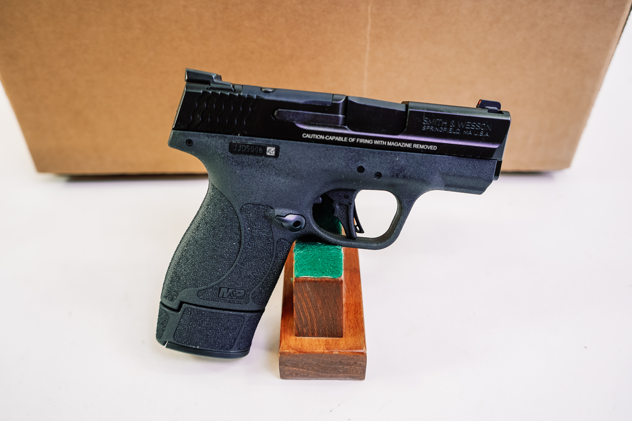 Smith & Wesson S&W SHIELD PLUS Pistol Package 5-MAGS 9MM 15RD Optics Ready