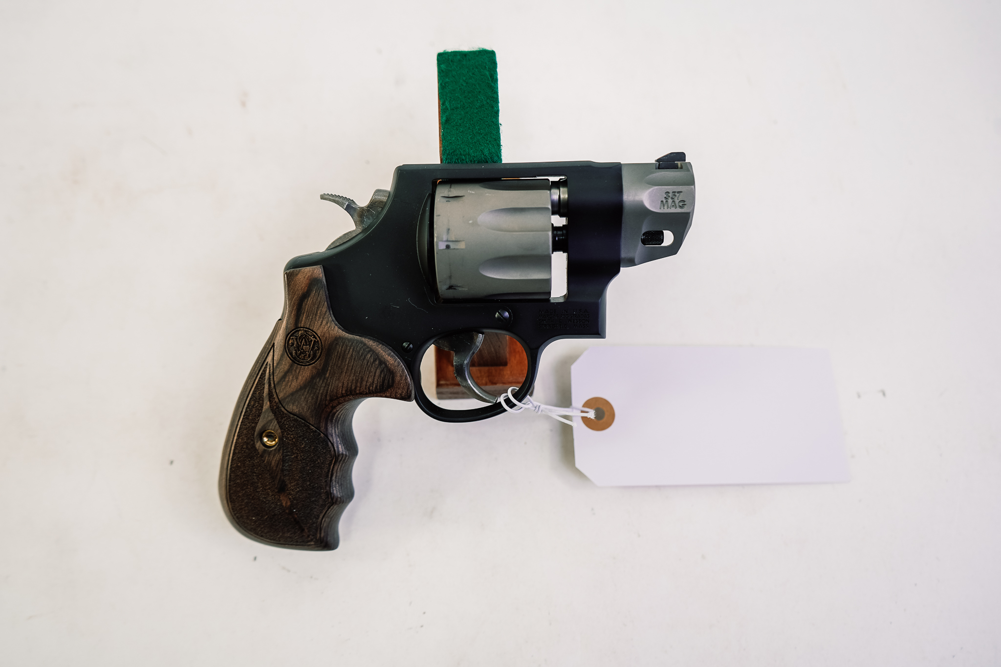 USED S&W 327PC 357MAG