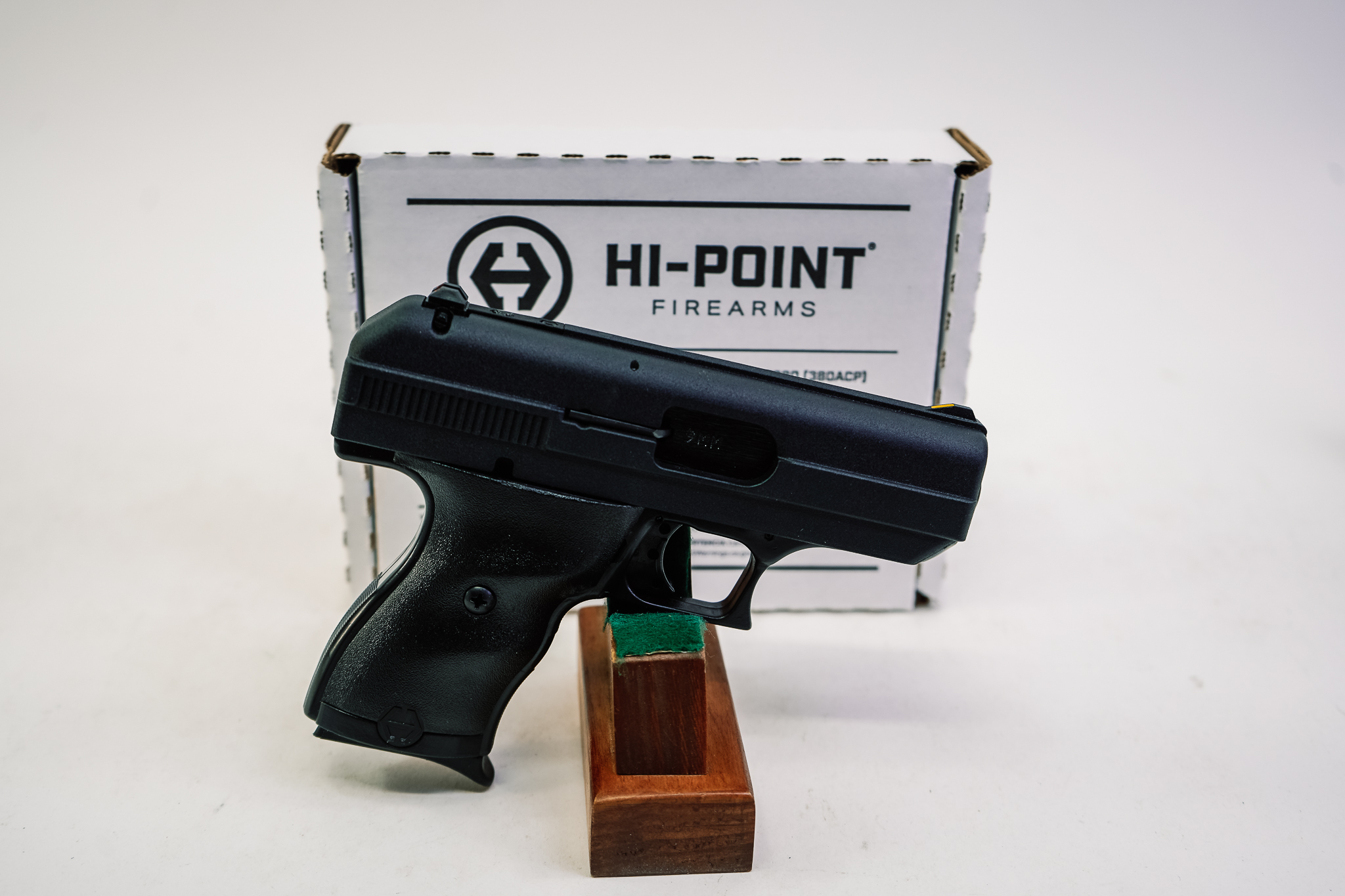 Hi-Point C9 Compact Handgun 9mm Luger 8rd Magazine 3.5in. Barrel