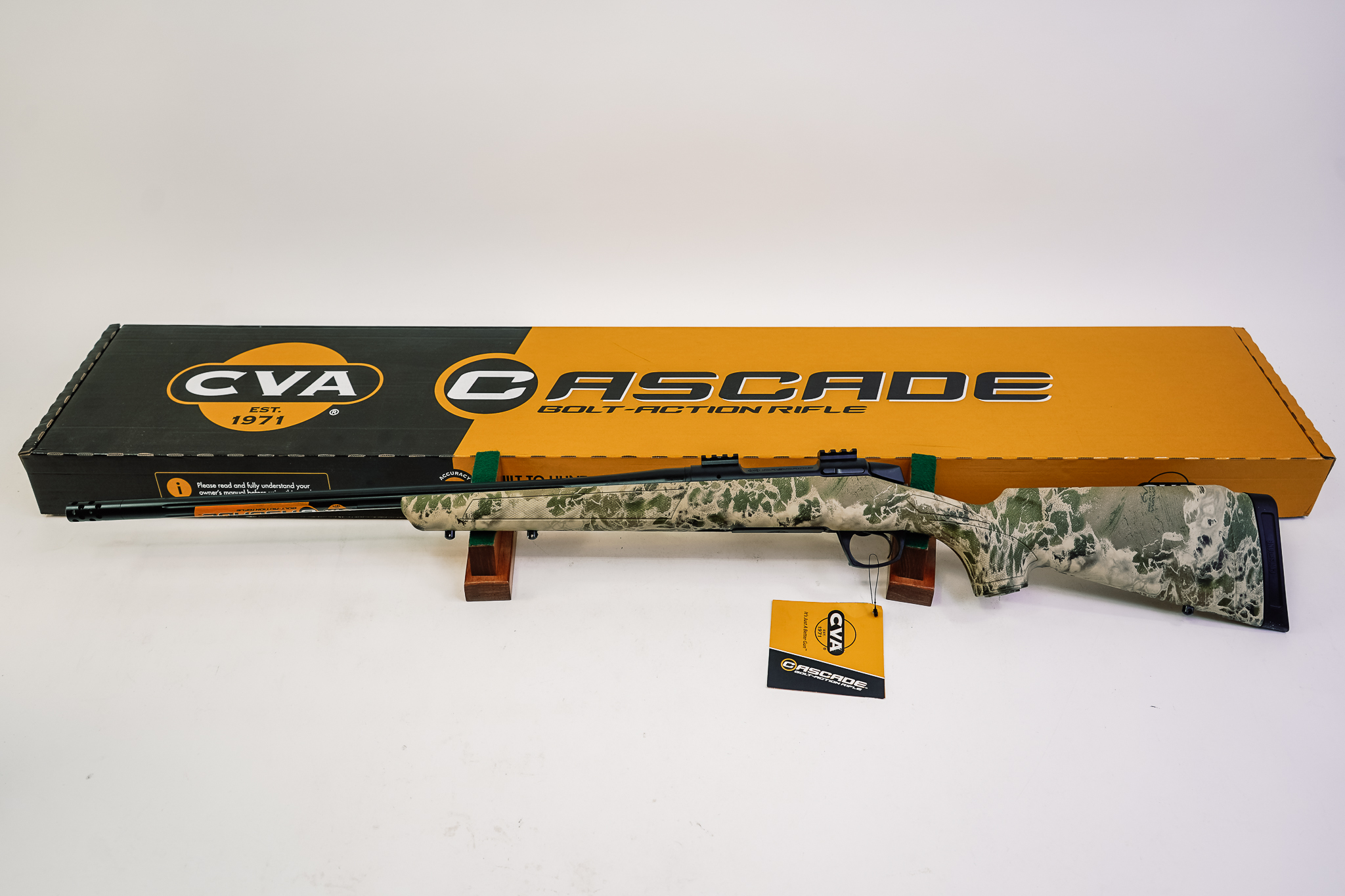 CVA CR3987 Cascade XT Full Size 350 Legend 4+1 22" Graphite Black Cerakote