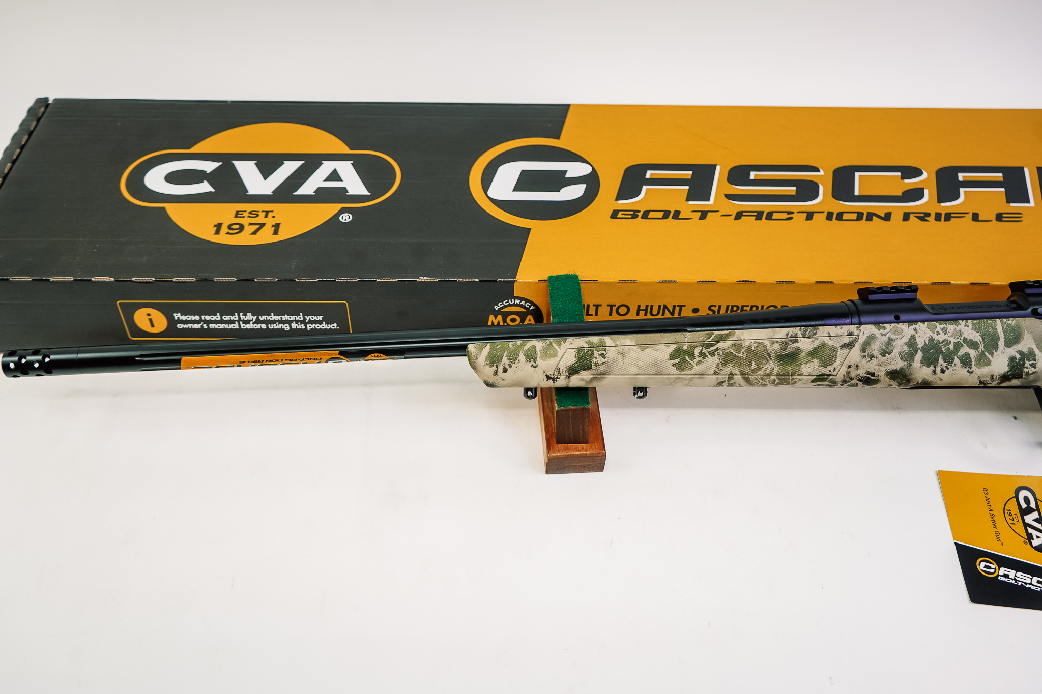 CVA CR3987 Cascade XT Full Size 350 Legend 4+1 22" Graphite Black Cerakote
