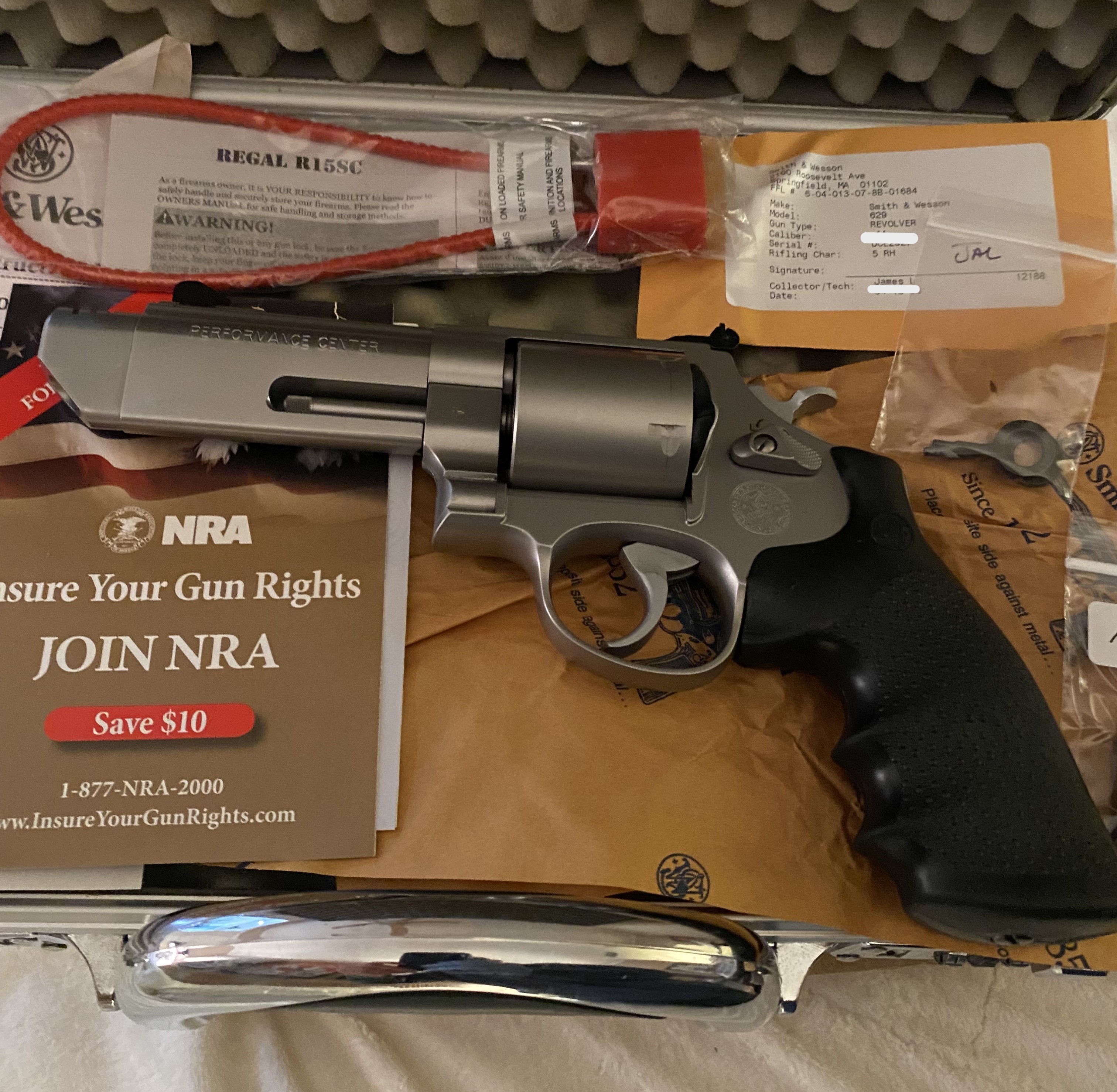 PRICE REDUCED $1250 *MINT* Smith & Wesson Model 629-5 V Comp PC Revolver .44
