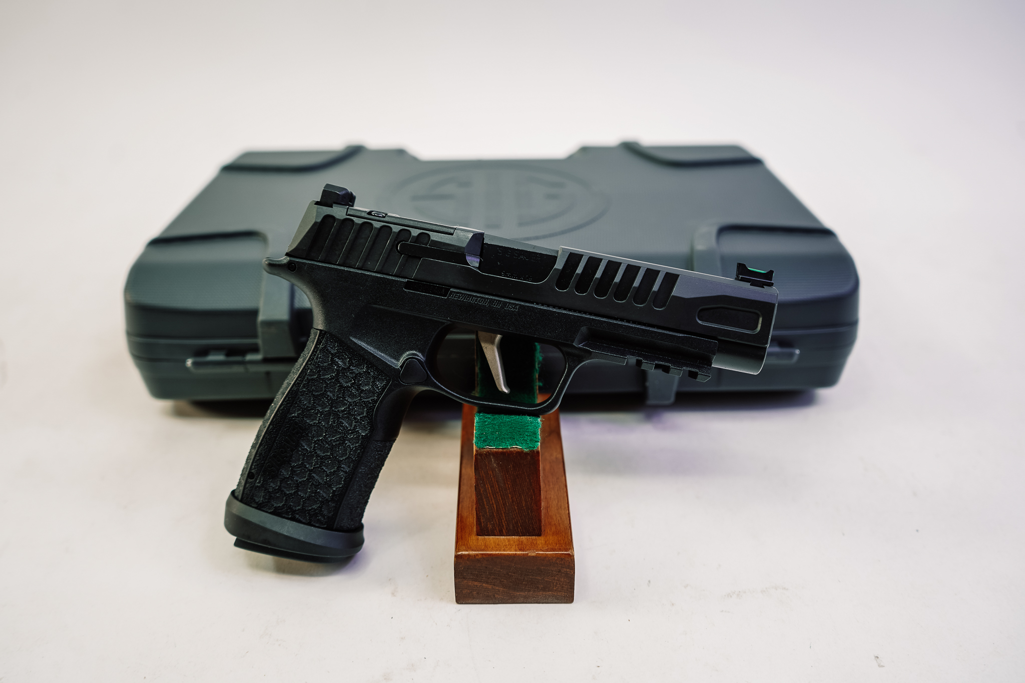 Sig Sauer 365XF9BFO P365 Fuse Compact Frame 9mm Luger 17+1/21+1 4.30"