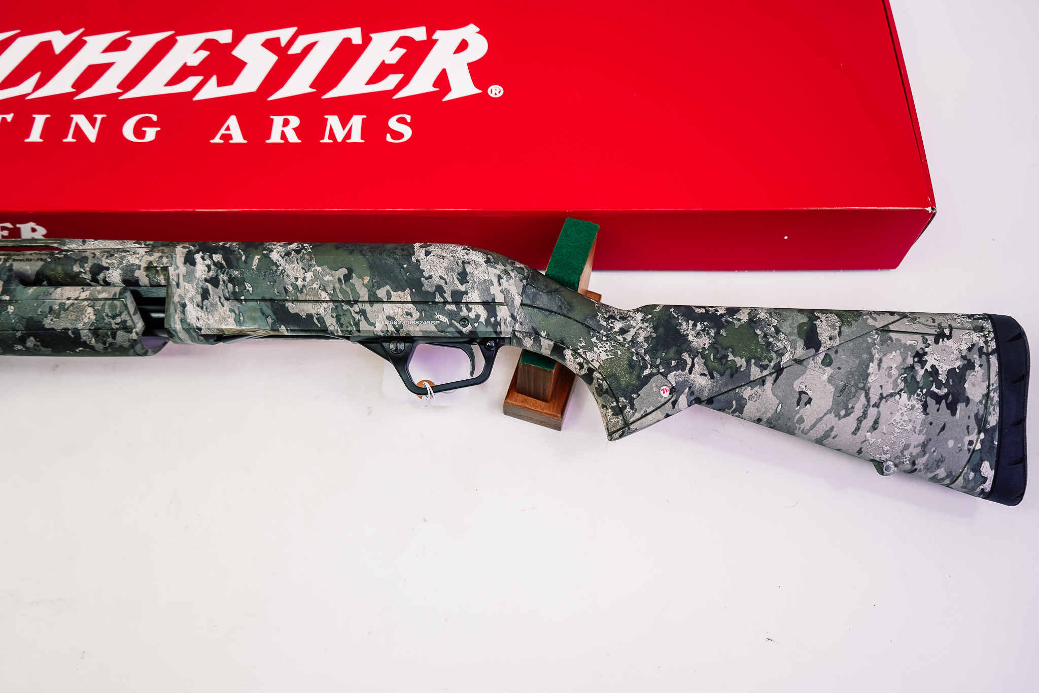 Winchester 512446292 SXP Hunter 12 Gauge 3.5" Chamber 4+1 (2.75") 28"