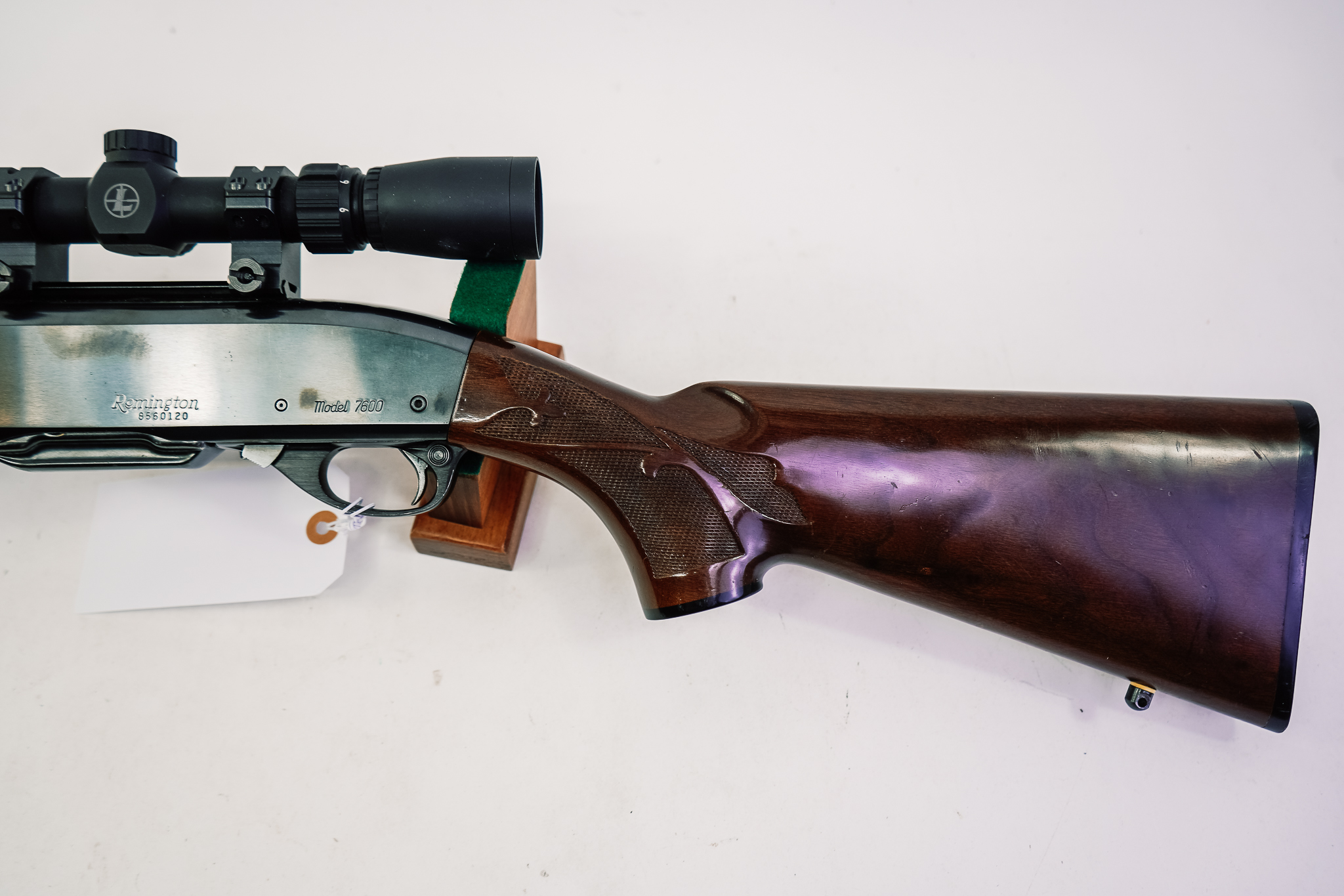 REMINGTON 7600 CARBINE 30-06 W/ LEUPOLD VX-FREEDOM 3-9X50