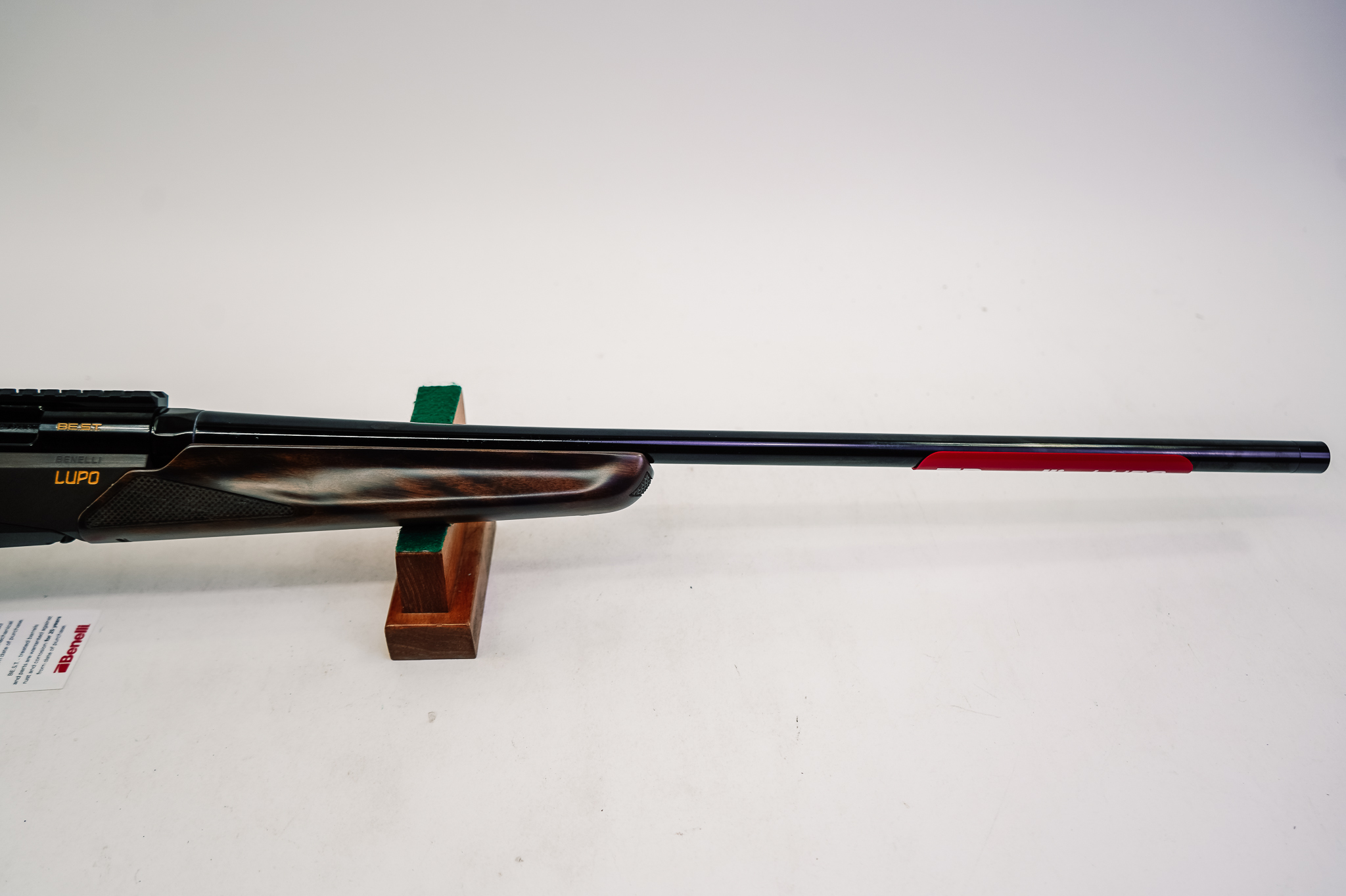 BENELLI BE.S.T. LUPO WALNUT BOLT ACTION 300 WIN MAG 24"