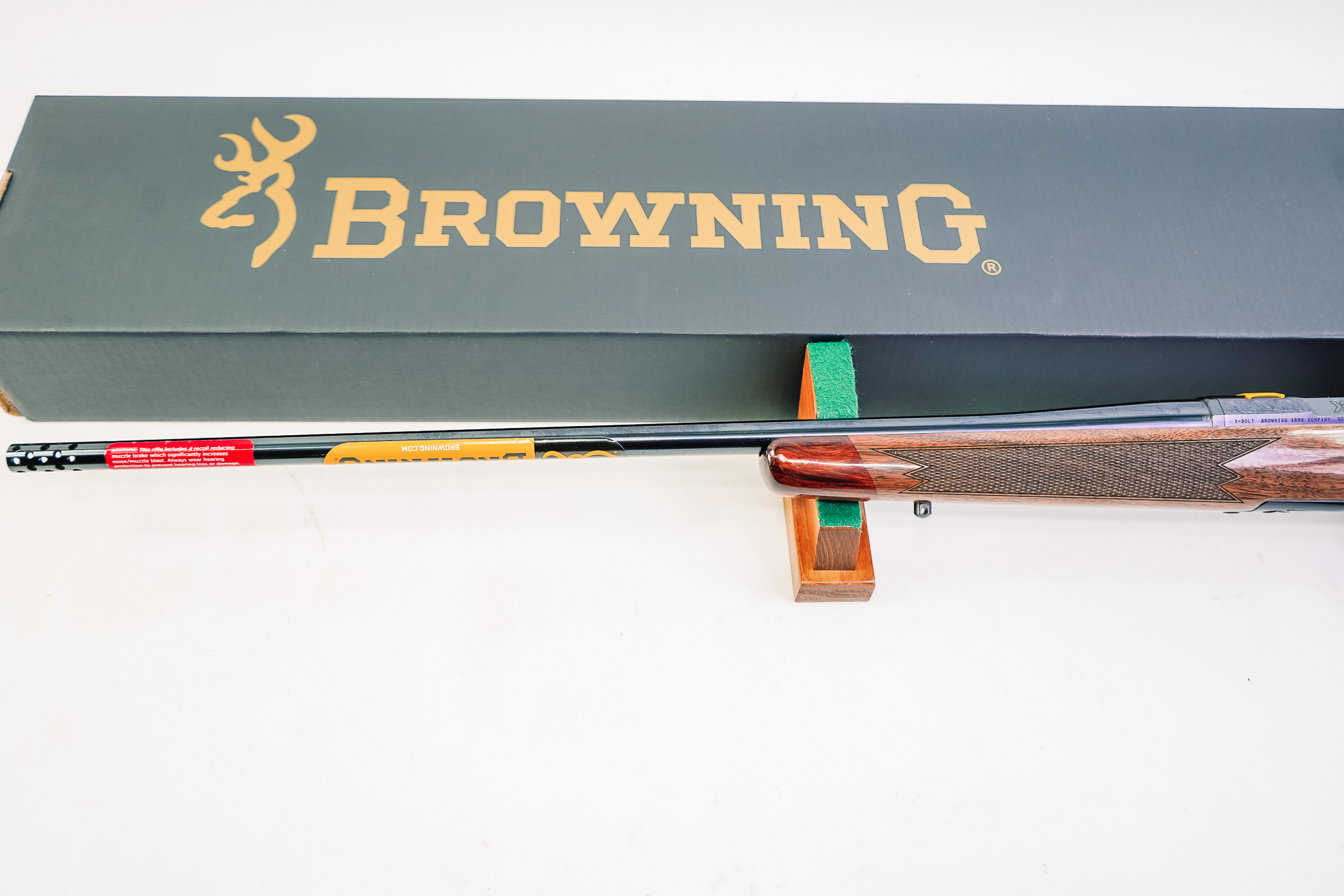 BROWNING X-BOLT 2 MEDALLION 6.5PRC 24" WALNUT/BLUED* 036005294