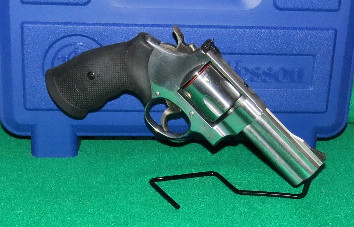 S&W 610 10 MM #10384
