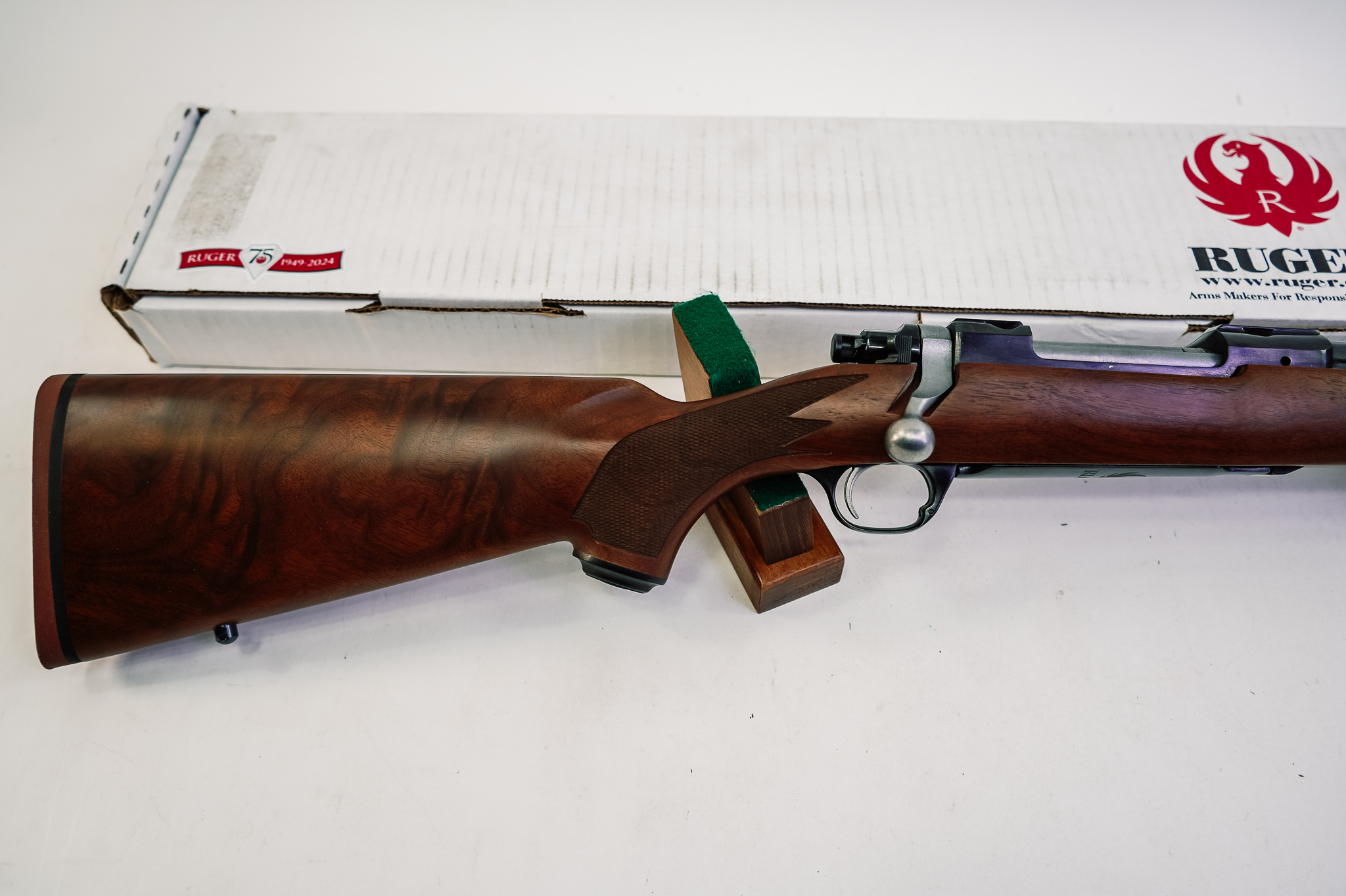 Ruger Hawkeye Rifle 7 mm Rem Mag 24" Satin Blue Walnut