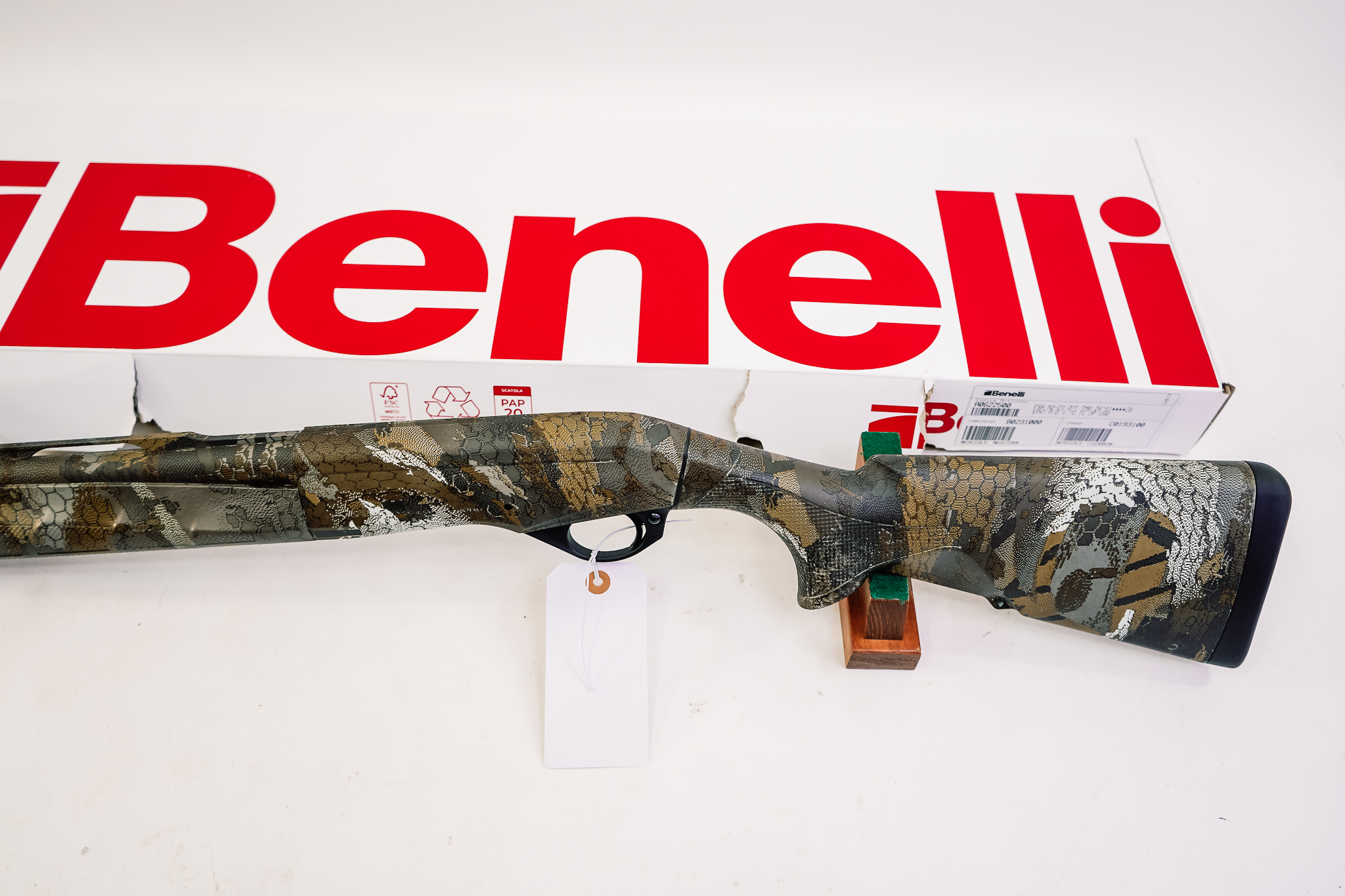 USED BENELLI M2 TIMBER 12GA 26"
