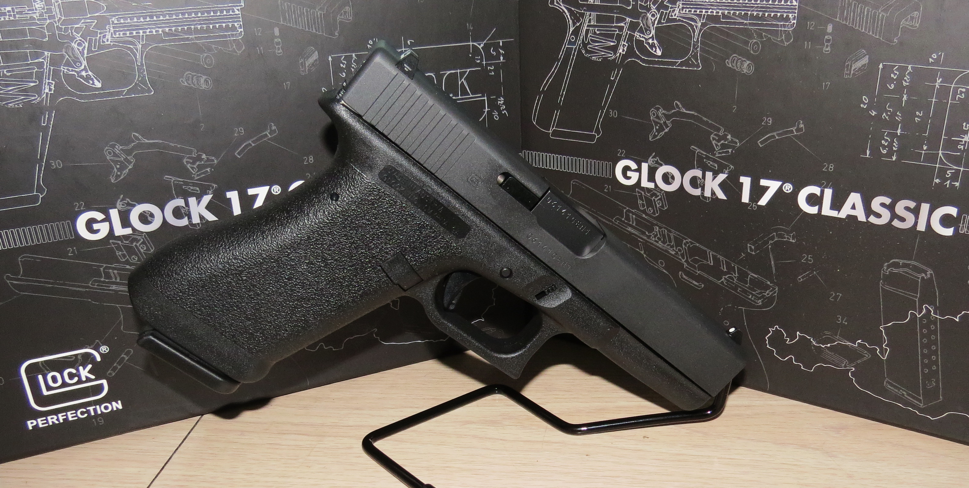 Reissue of Classic Glock 17 Gen 1 # 10261