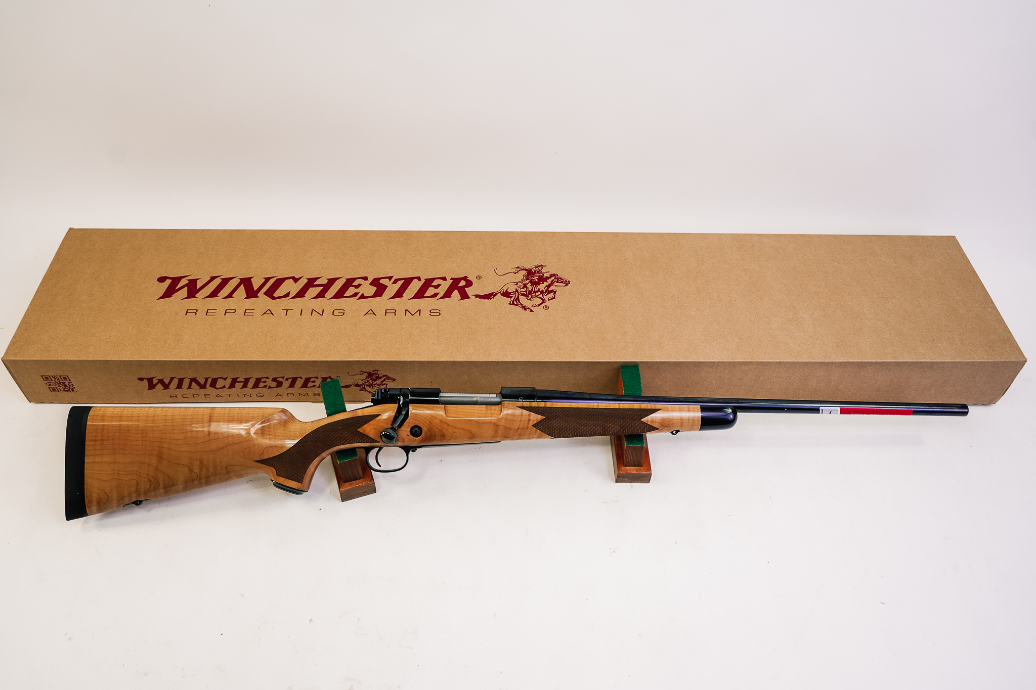 WINCHESTER MODEL 70 SUPER GRADE MAPLE 6.5CM
