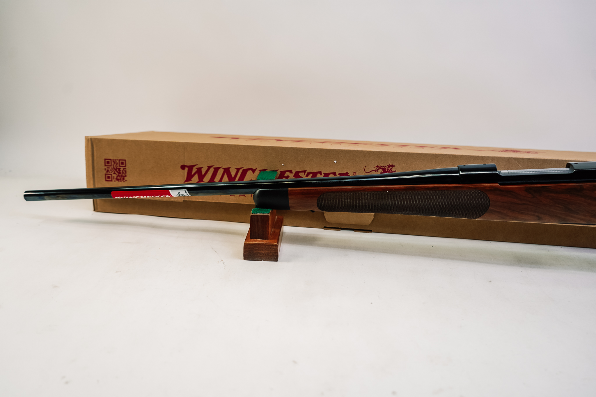 Winchester Repeating Arms 535239226 Model 70 Super Grade Full Size 270 Win