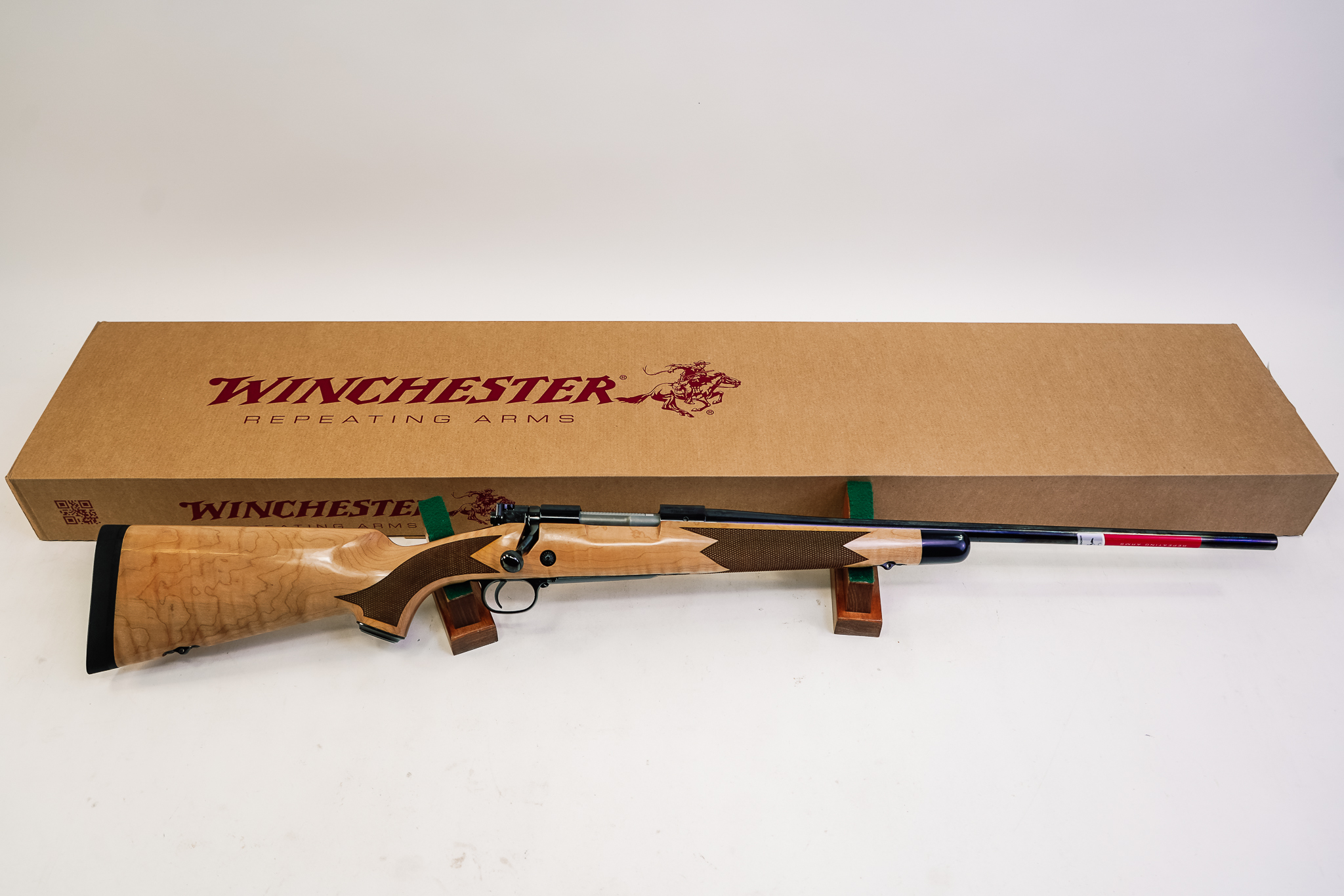 Winchester Repeating Arms 535218212 Model 70 Super Grade 243 Win Caliber