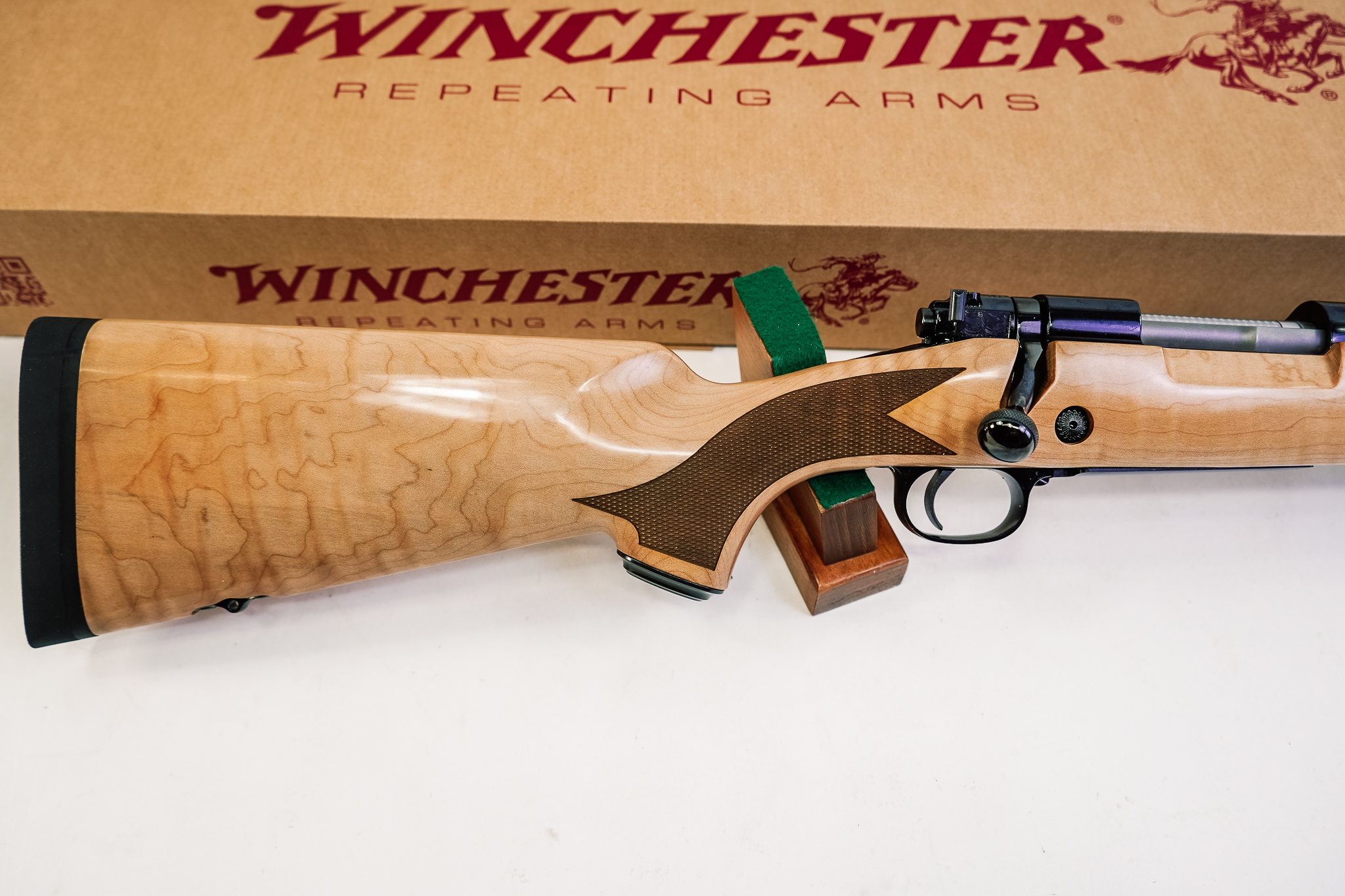 Winchester Repeating Arms 535218212 Model 70 Super Grade 243 Win Caliber