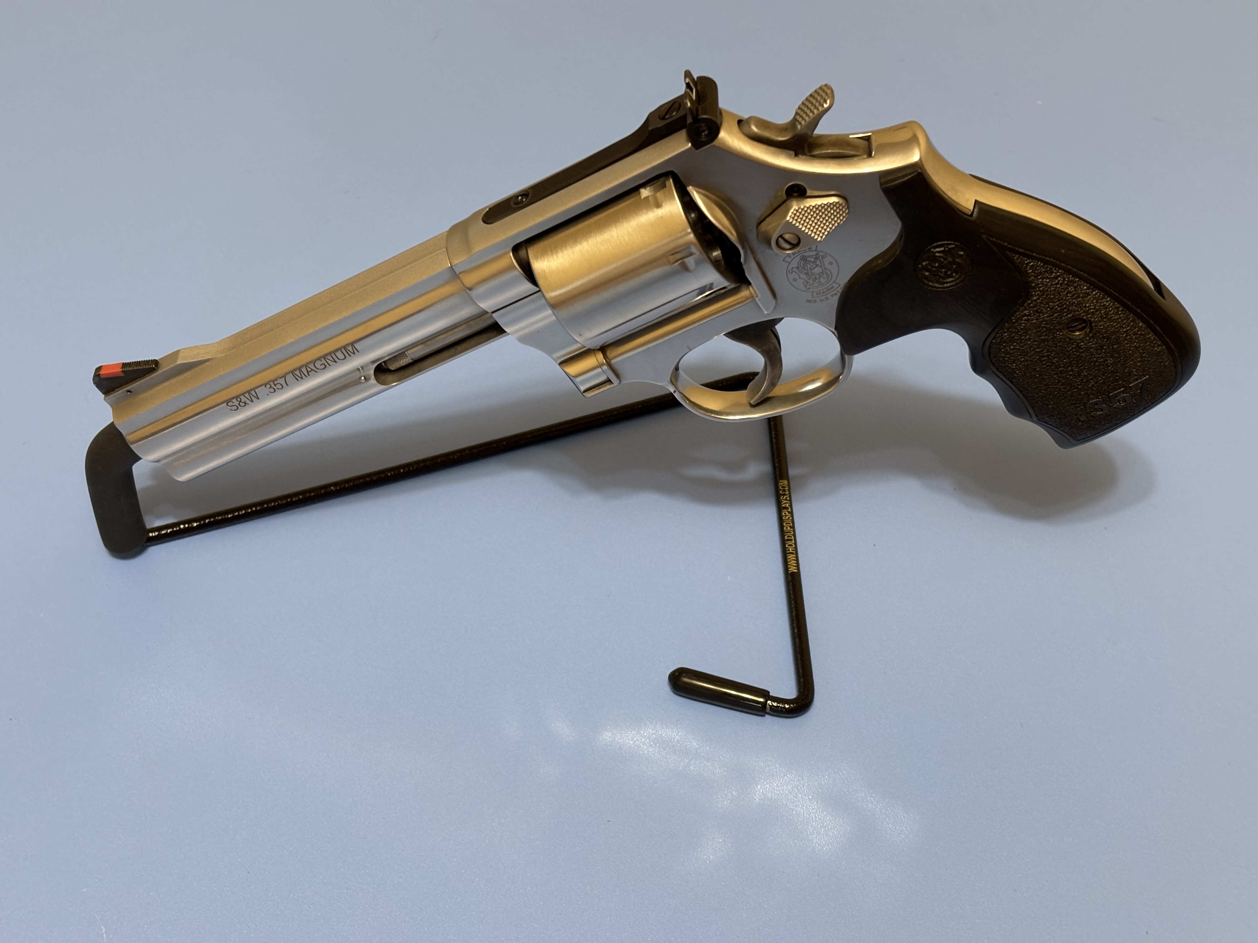 Smith & Wesson 686 Plus .357MAG 7-Shot 5" SS Revolver One Owner Like New