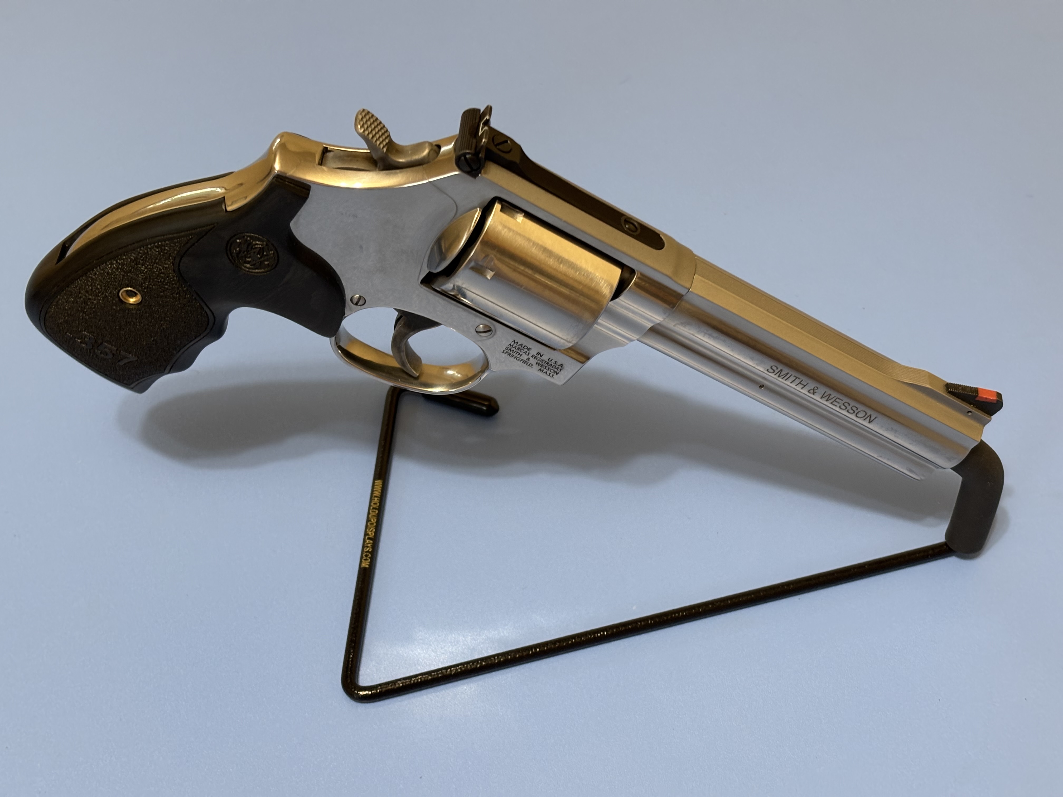 Smith & Wesson 686 Plus .357MAG 7-Shot 5" SS Revolver One Owner Like New