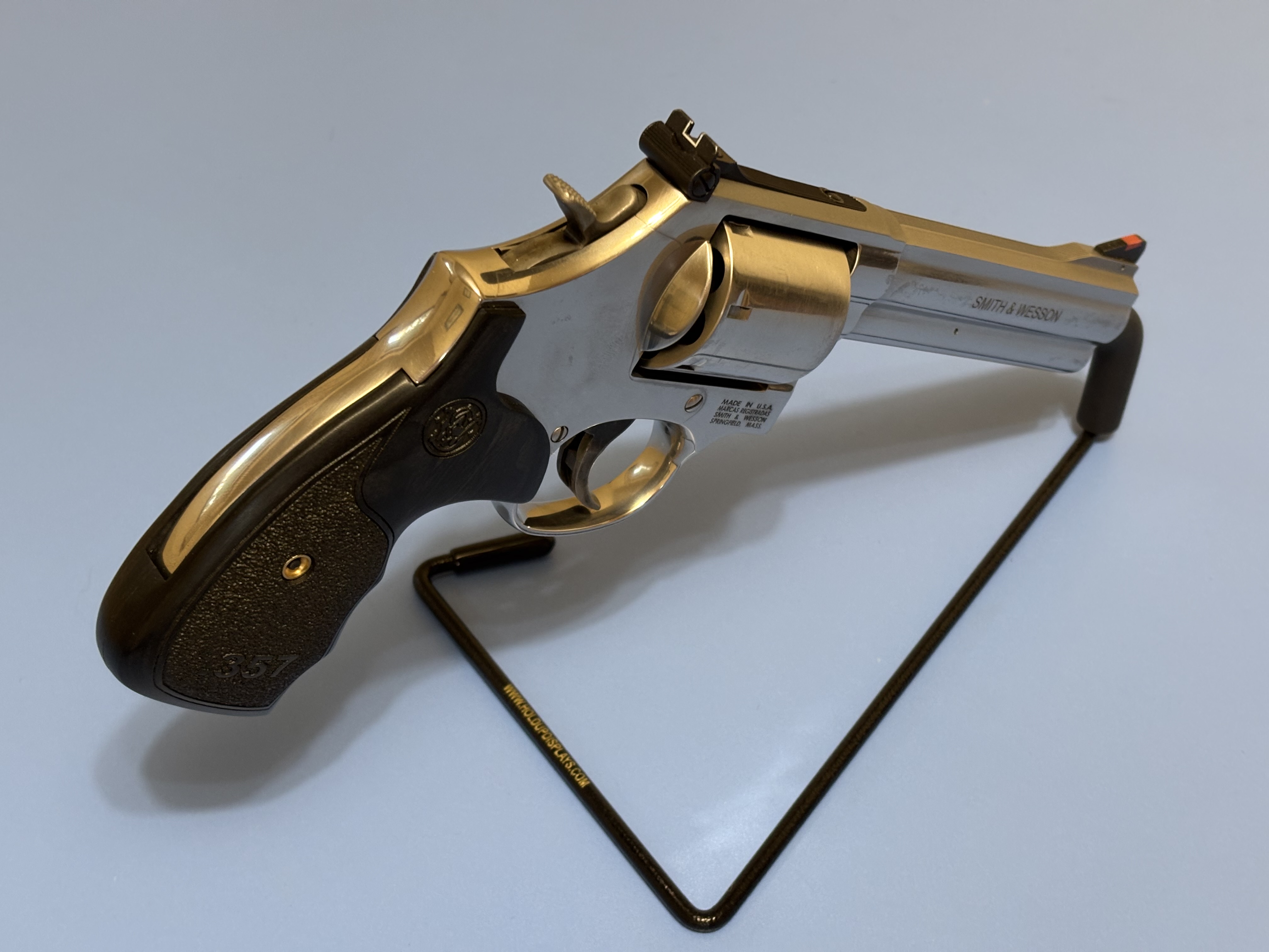 Smith & Wesson 686 Plus .357MAG 7-Shot 5" SS Revolver One Owner Like New
