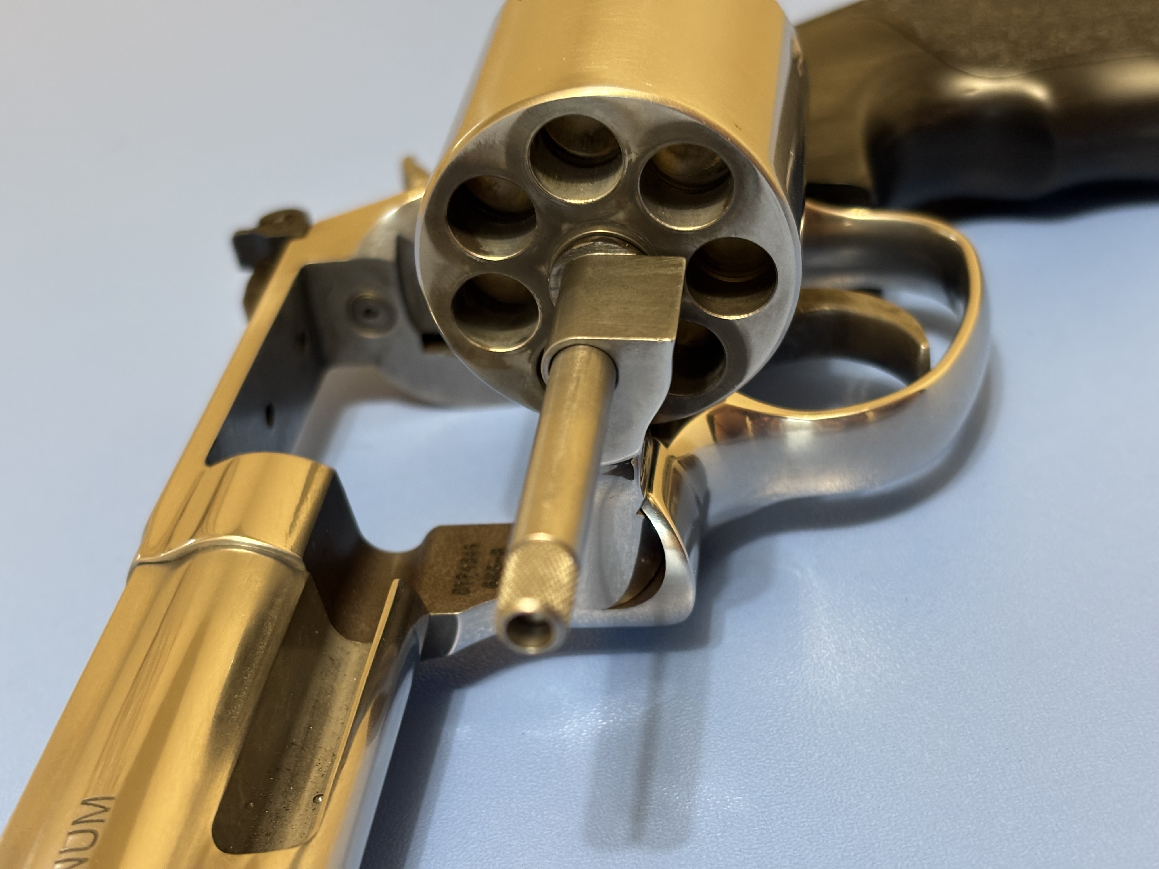 Smith & Wesson 686 Plus .357MAG 7-Shot 5" SS Revolver One Owner Like New