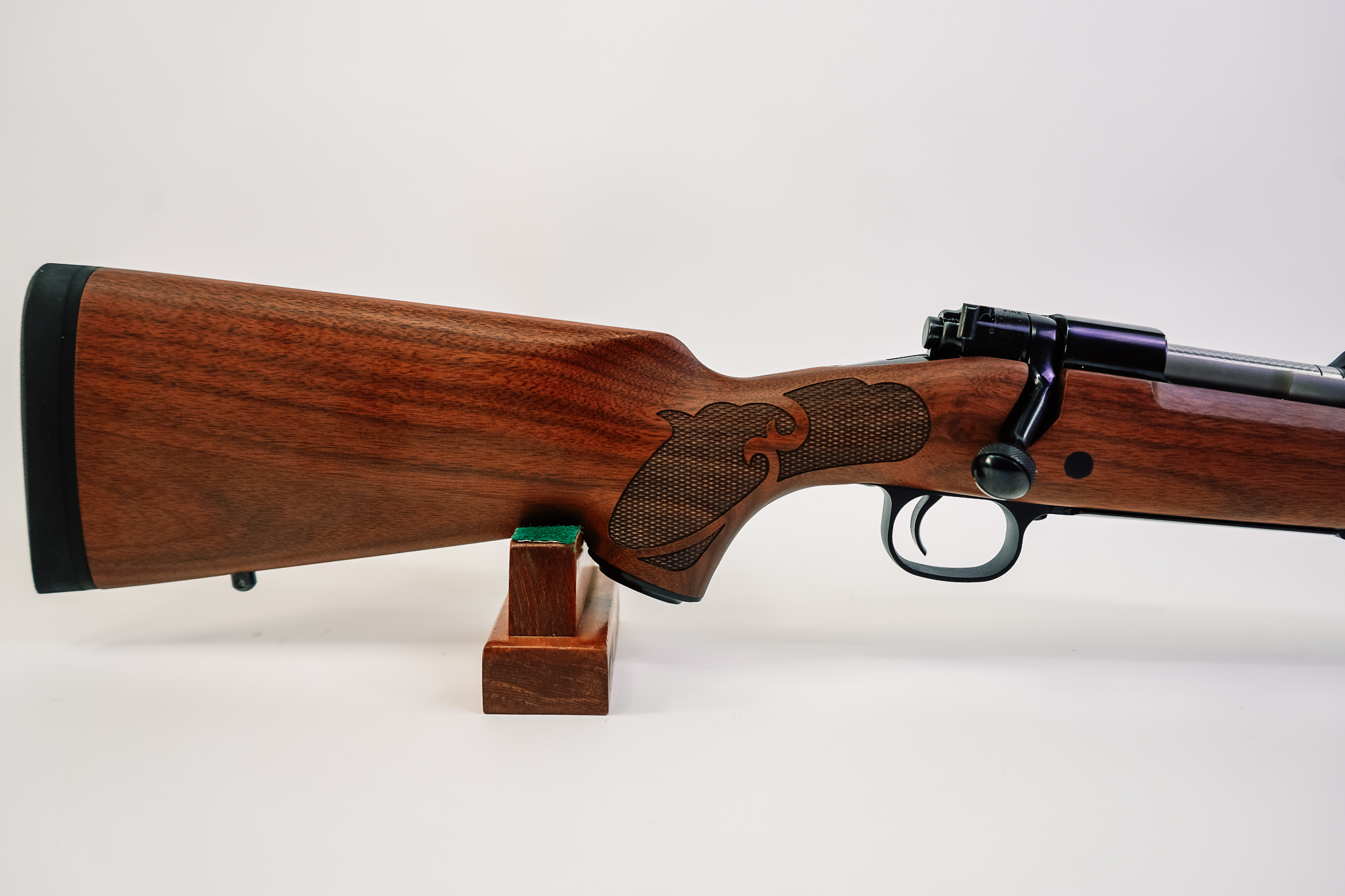 Winchester Model 70 Featherweight Compact 308 Win Caliber Bolt Action