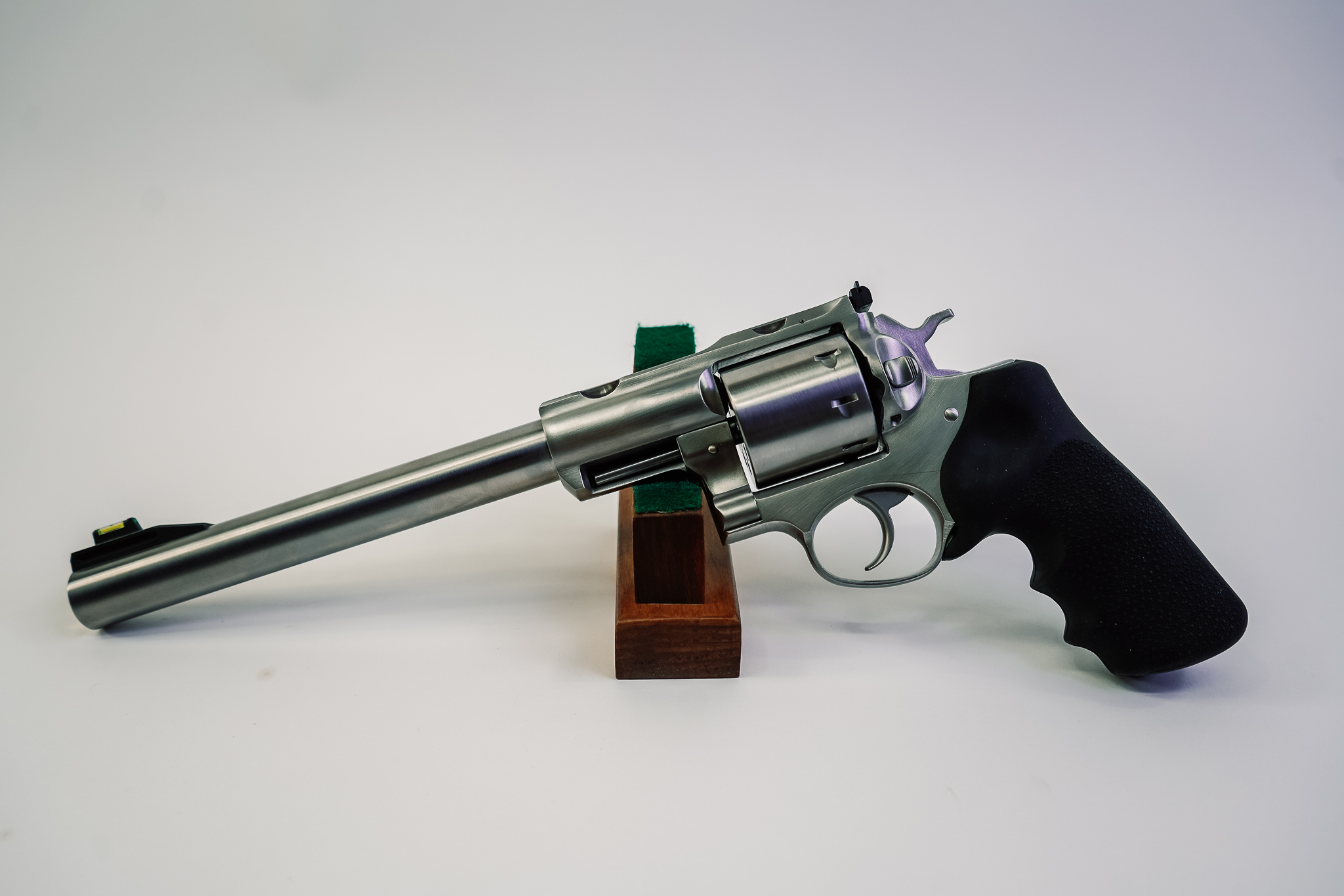 Ruger 5526 Super Redhawk 22 Hornet 8rd 9.50" Satin Stainless Steel Barrel