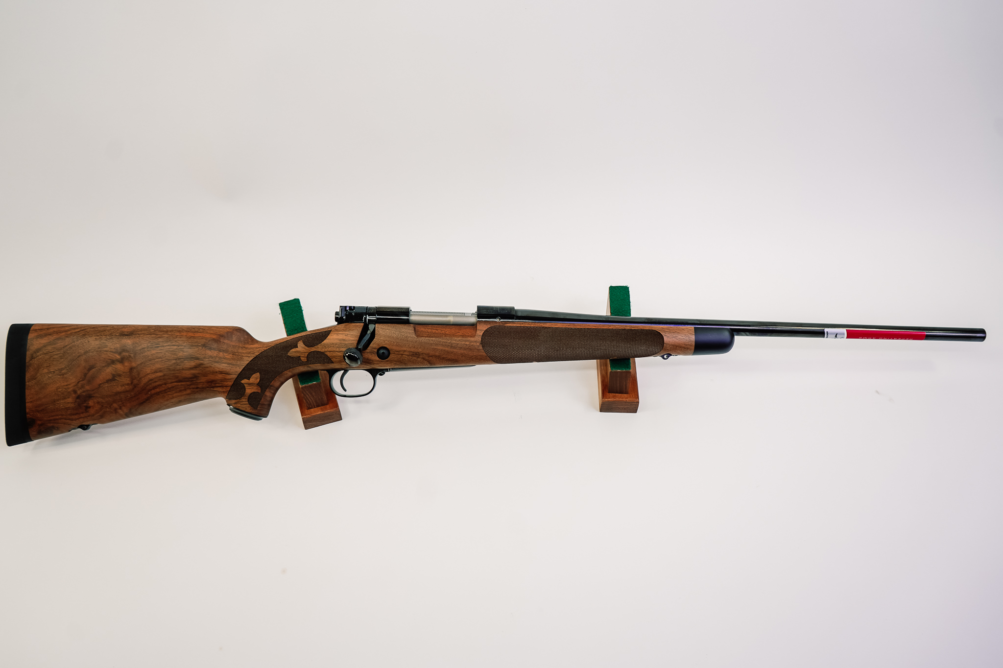 Winchester 535239220 Model 70 Super Grade 308 Win AAA French Walnut