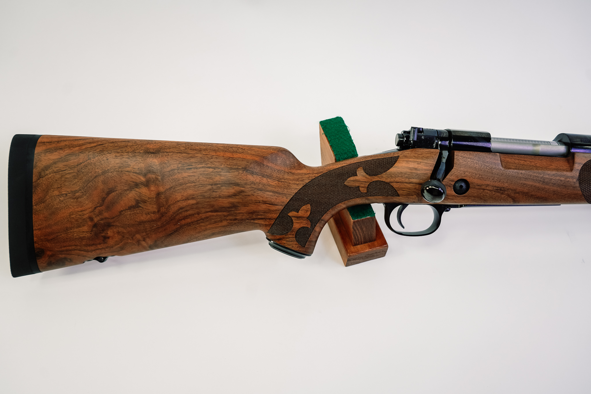 Winchester 535239220 Model 70 Super Grade 308 Win AAA French Walnut