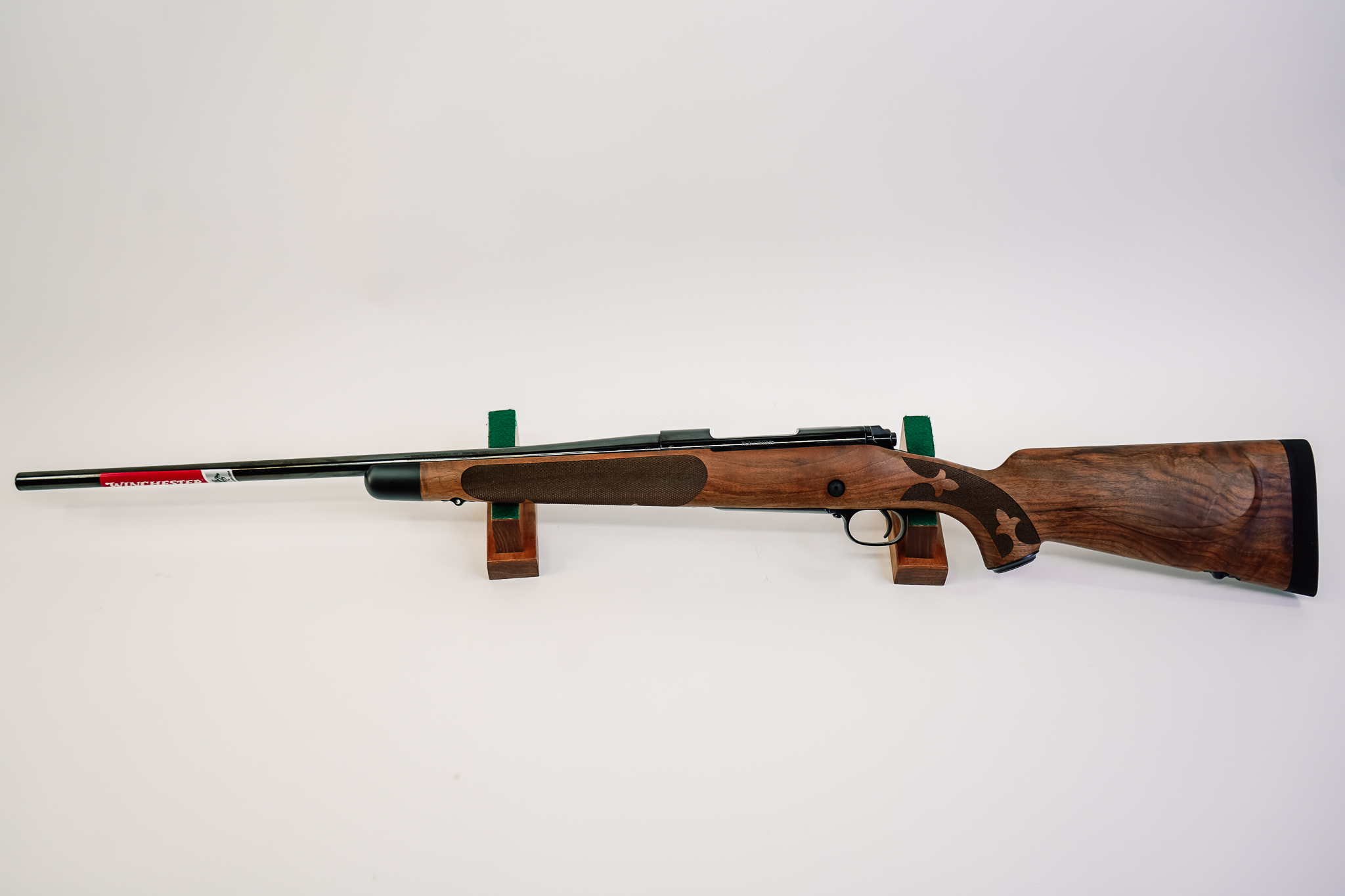 Winchester 535239220 Model 70 Super Grade 308 Win AAA French Walnut