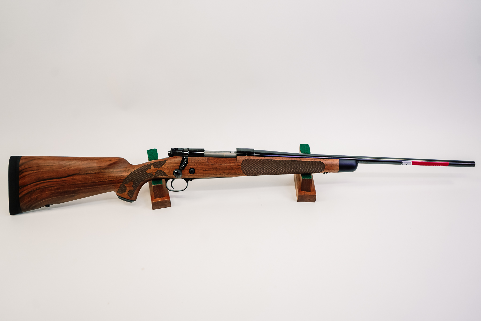 Winchester 535239220 Model 70 Super Grade 308 Win AAA French Walnut