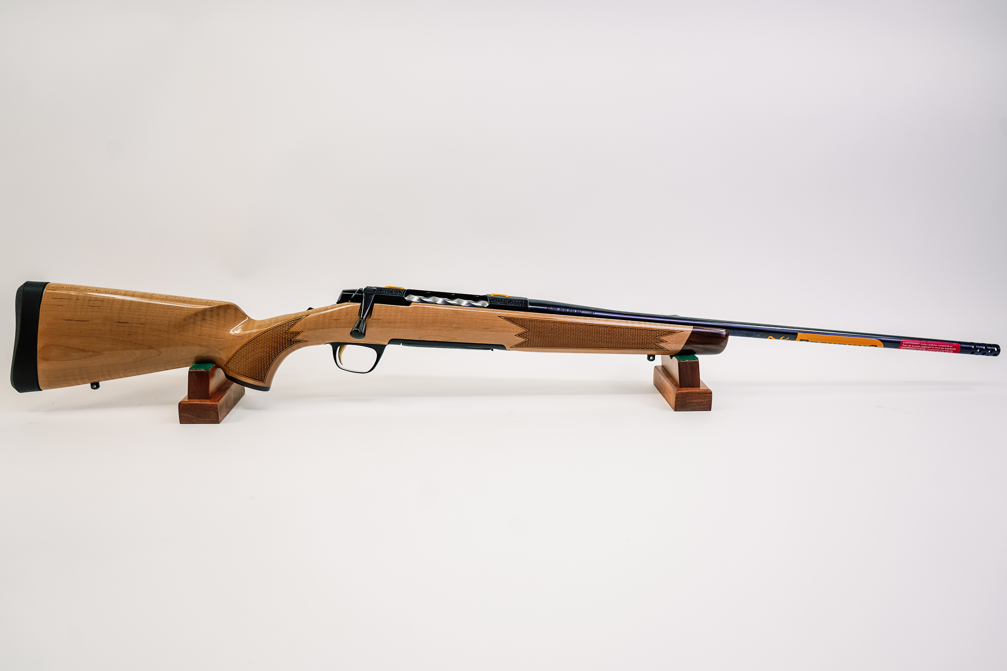 Browning 036080226 X-Bolt 2 Medallion AAAA Maple 30-06 Springfield 4+1 22"