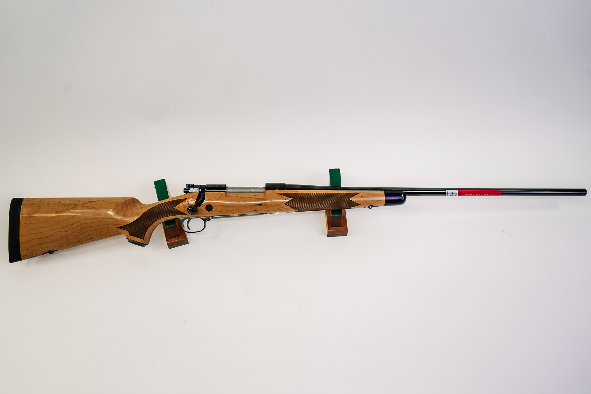Winchester 535218233 Model 70 Super Grade AAAA Maple 300 Win Mag 3+1 26"