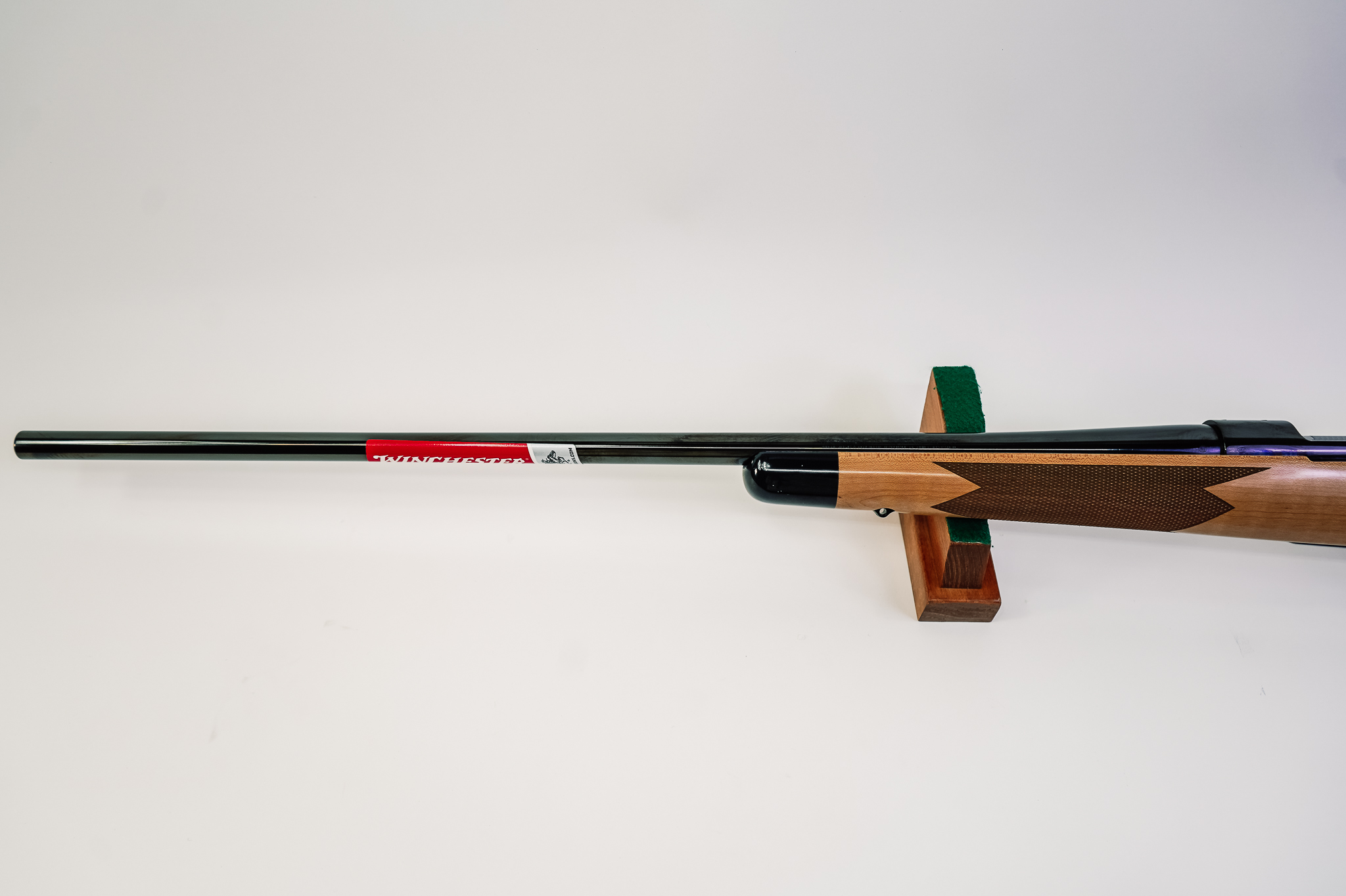 Winchester 535218233 Model 70 Super Grade AAAA Maple 300 Win Mag 3+1 26"